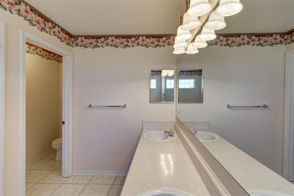 LIGHTHOUSE POINTE - Residential