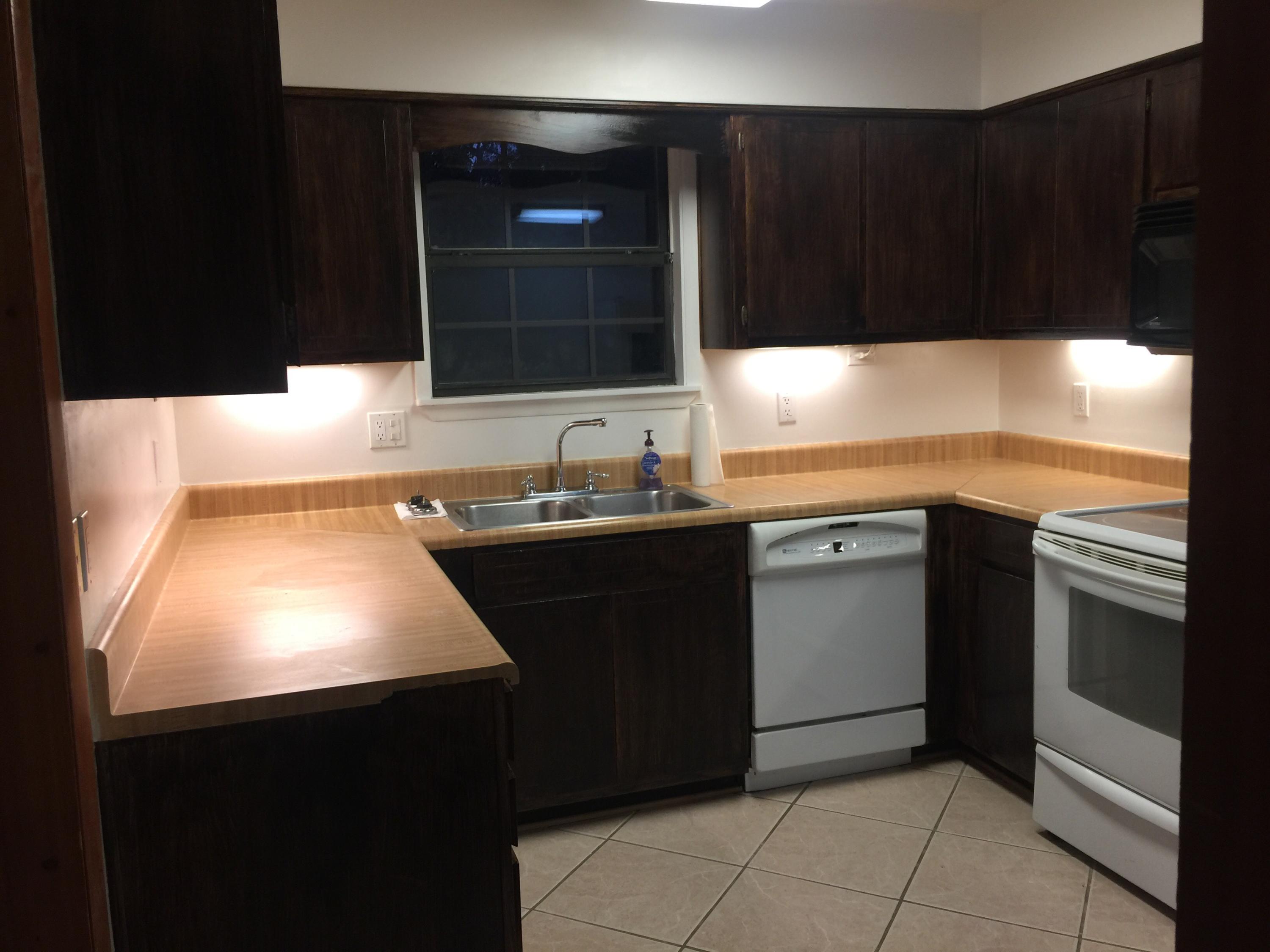 HILLTOP ACRES 1ST ADDN - Residential Lease