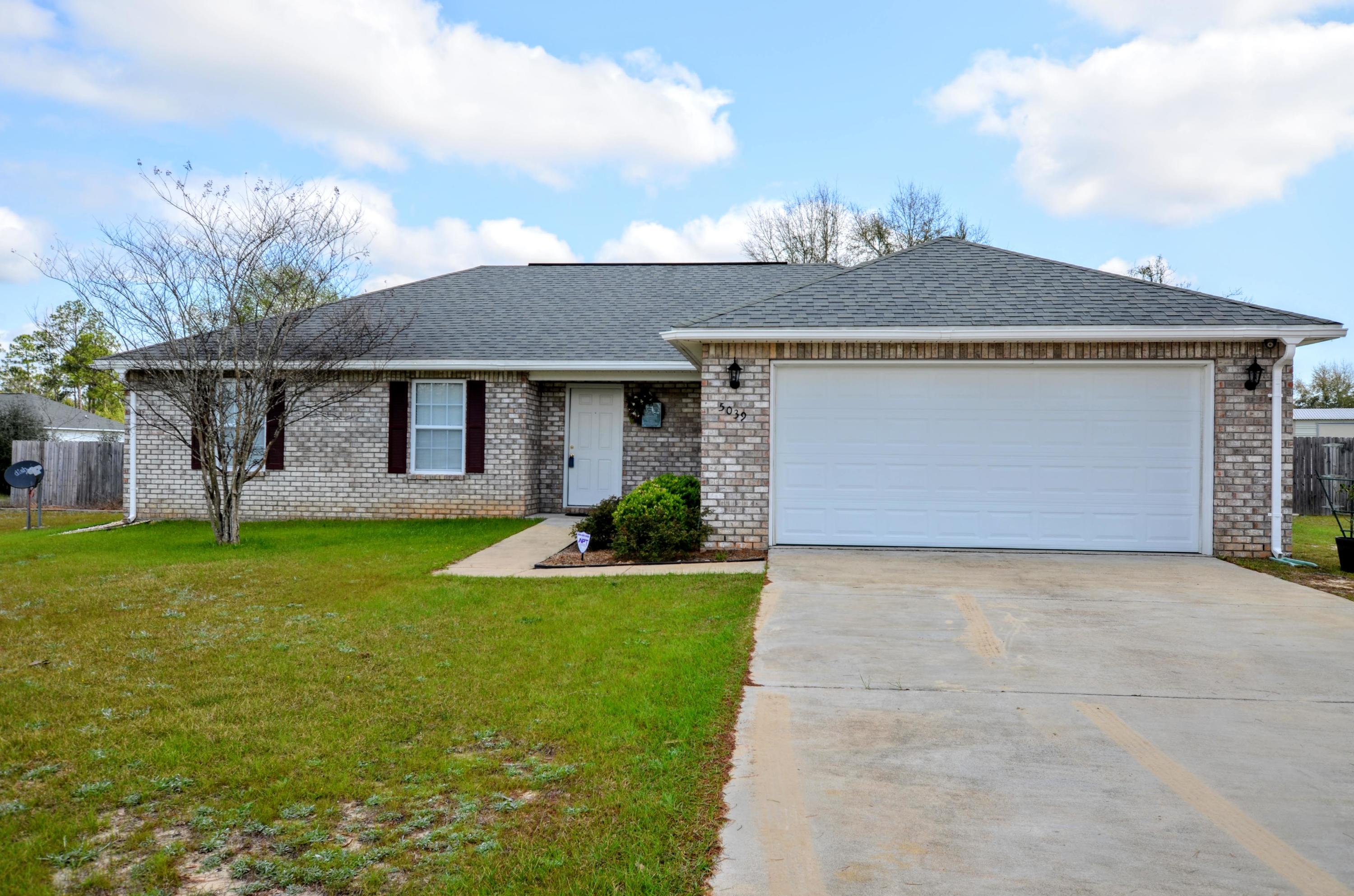 THE PINES - Residential