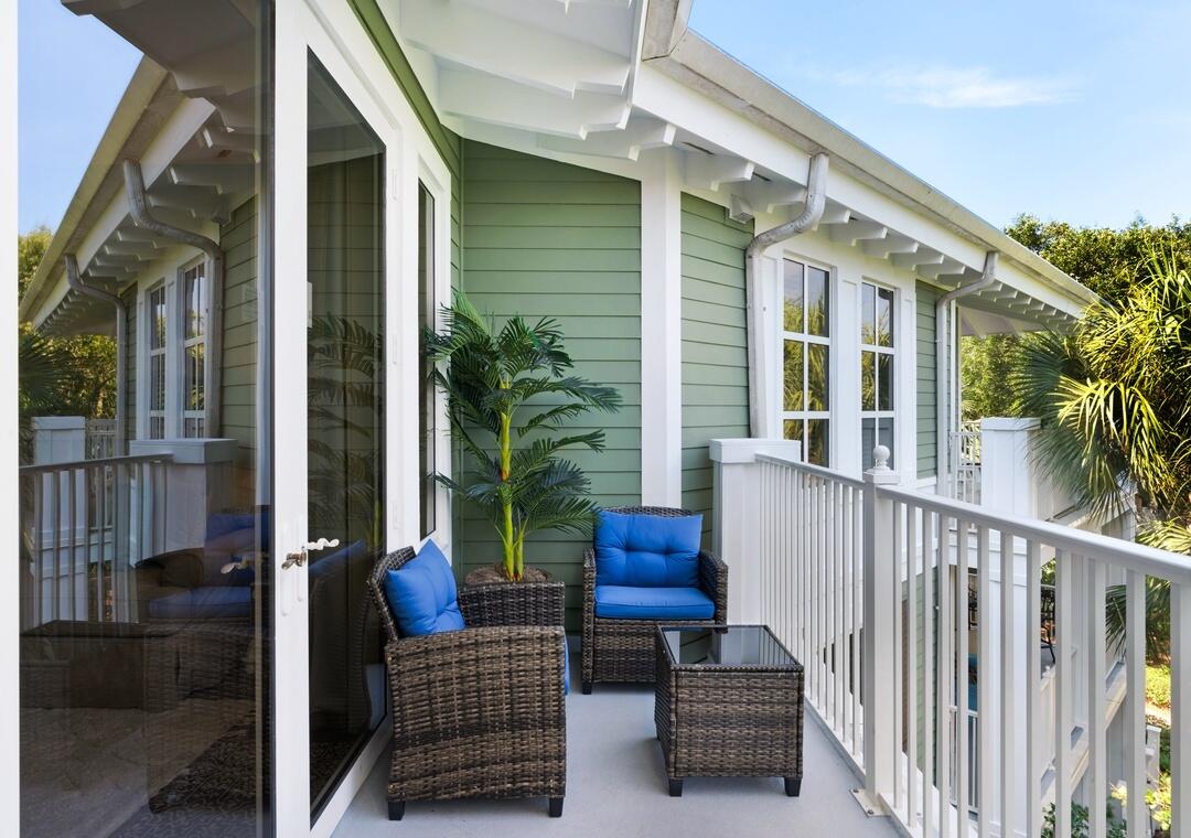 Pilot House - Residential