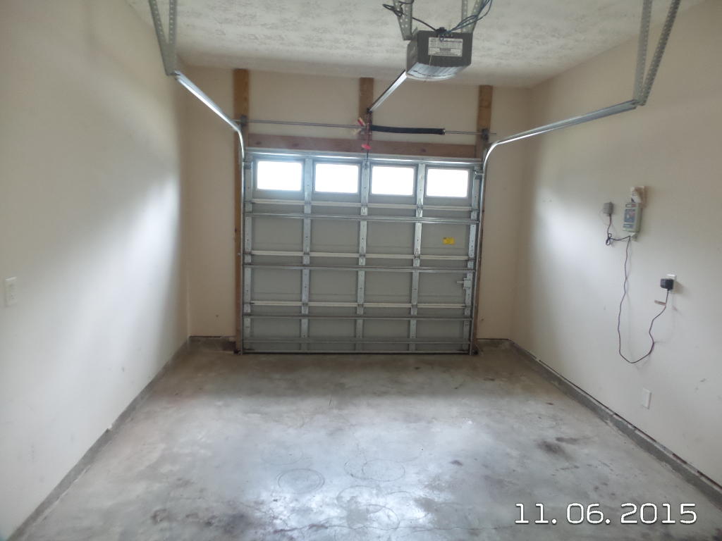 LAKE SILVER 1ST ADDN - Residential Lease