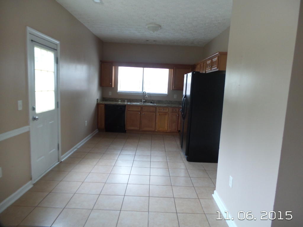 LAKE SILVER 1ST ADDN - Residential Lease