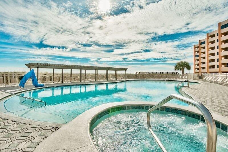 Jetty East Condominium - Residential