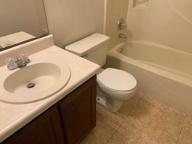 HIDDEN TRAILS PH 1 - Residential Lease