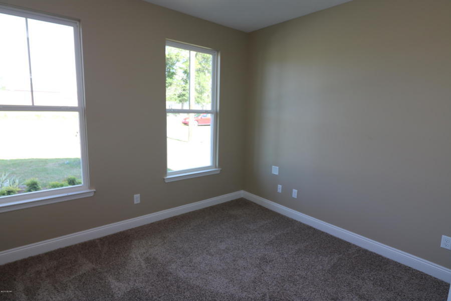 CALLAWAY CORNERS - Residential