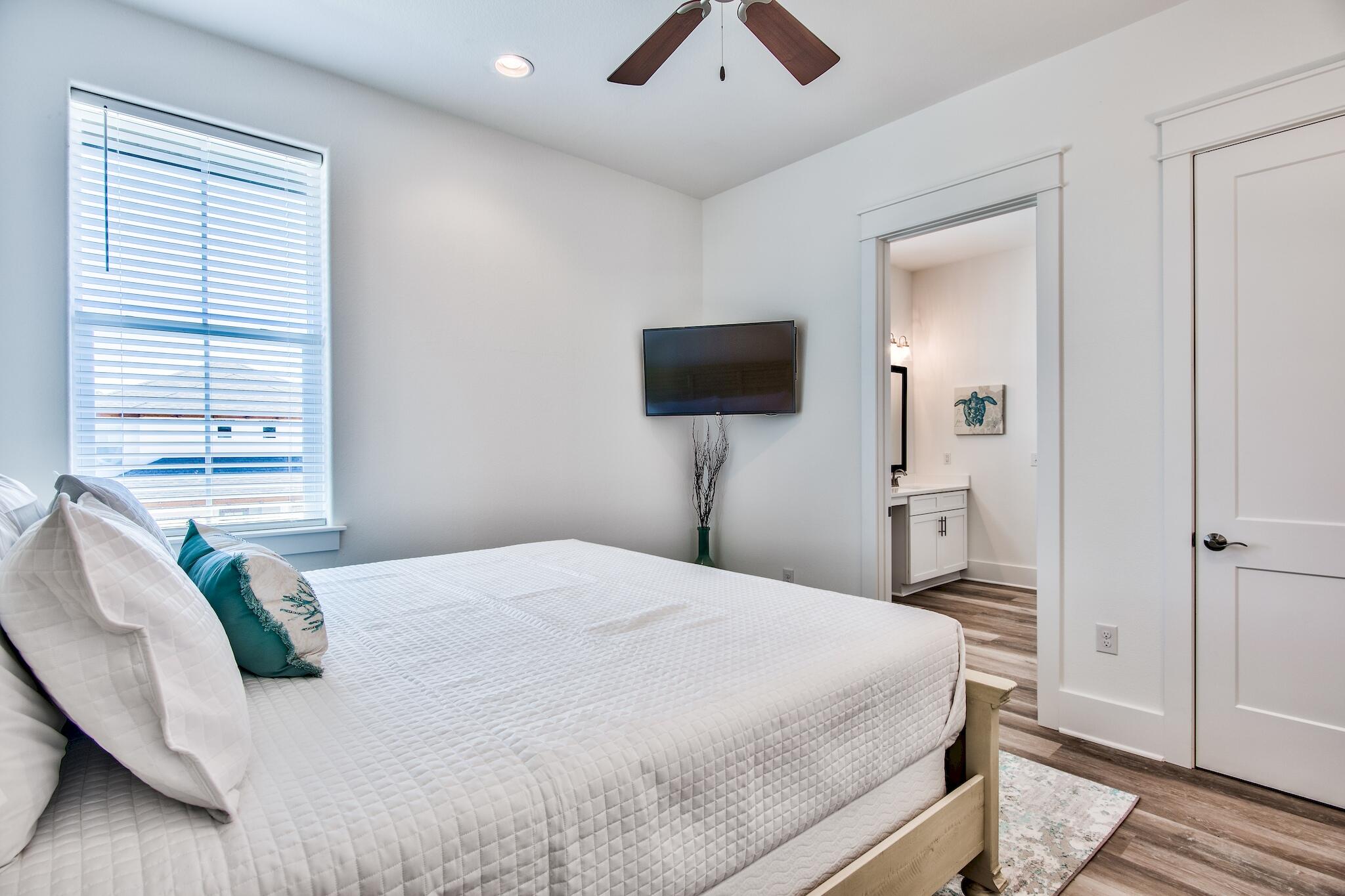 Santa Rosa Retreat - Residential