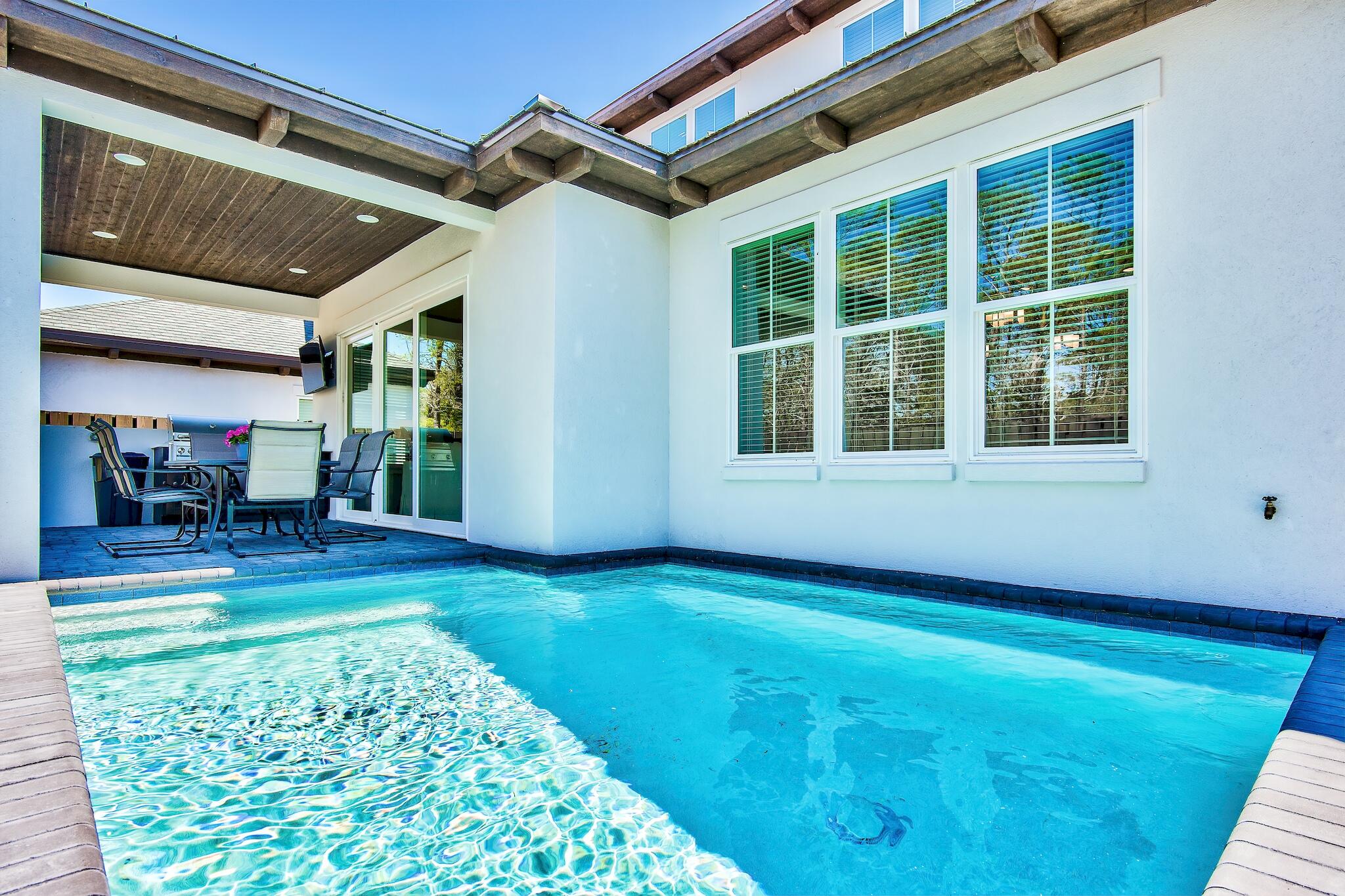 Santa Rosa Retreat - Residential