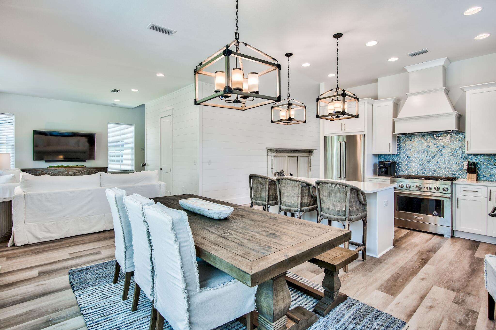 Santa Rosa Retreat - Residential