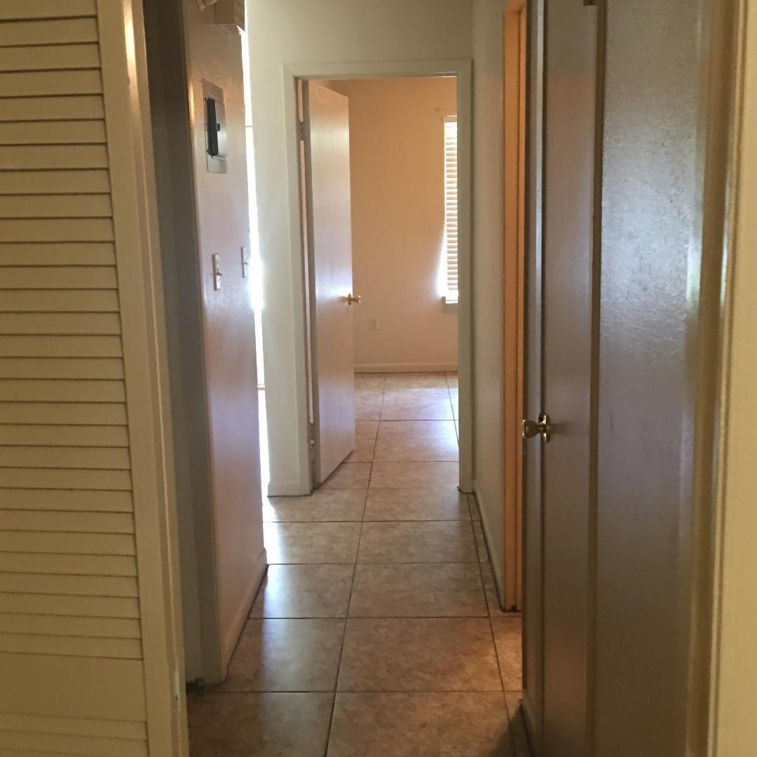 OAKDALE MINI FARMS - Residential Lease