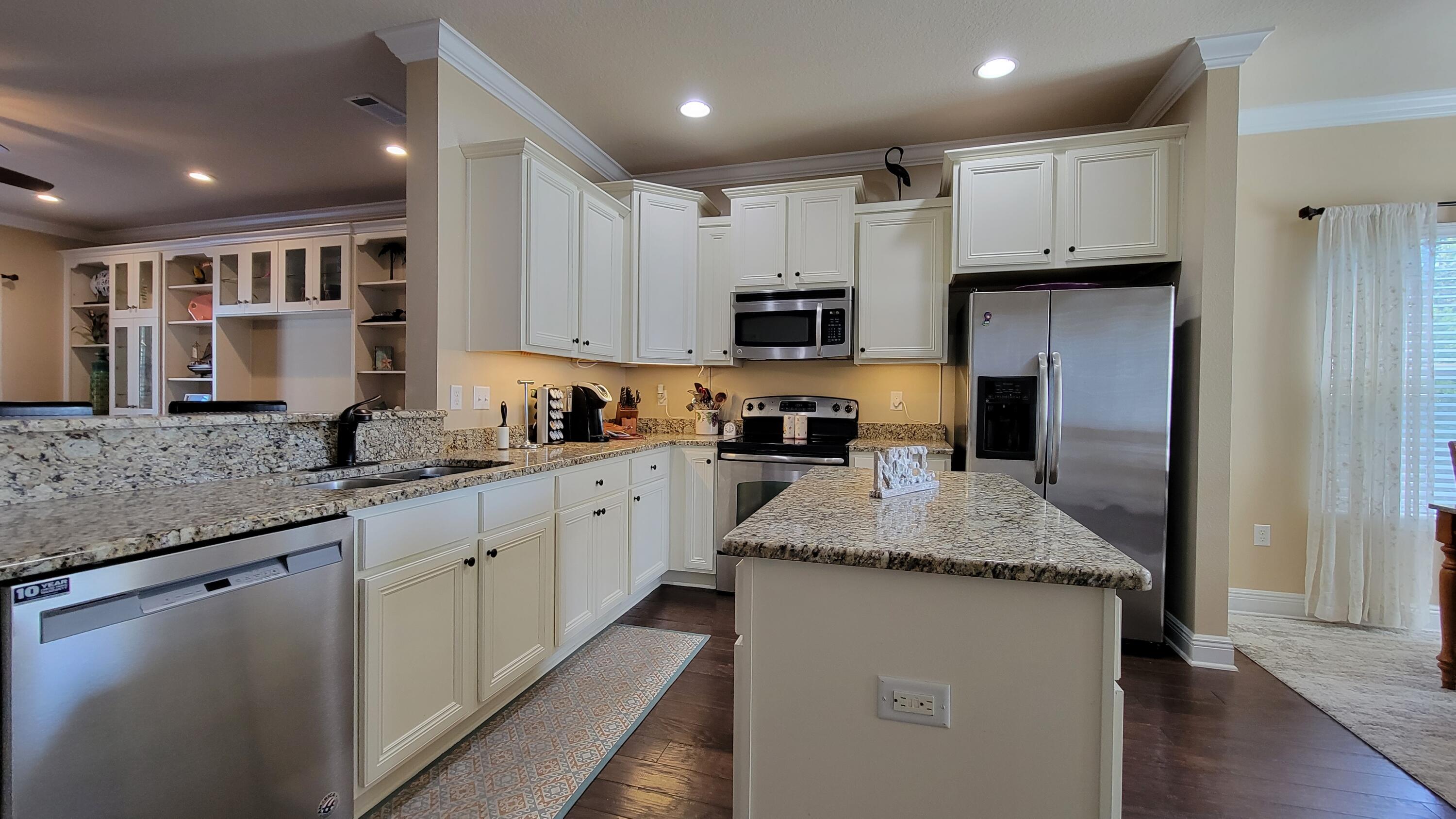 SANTA ROSA GOLF VILLAS - Residential Lease