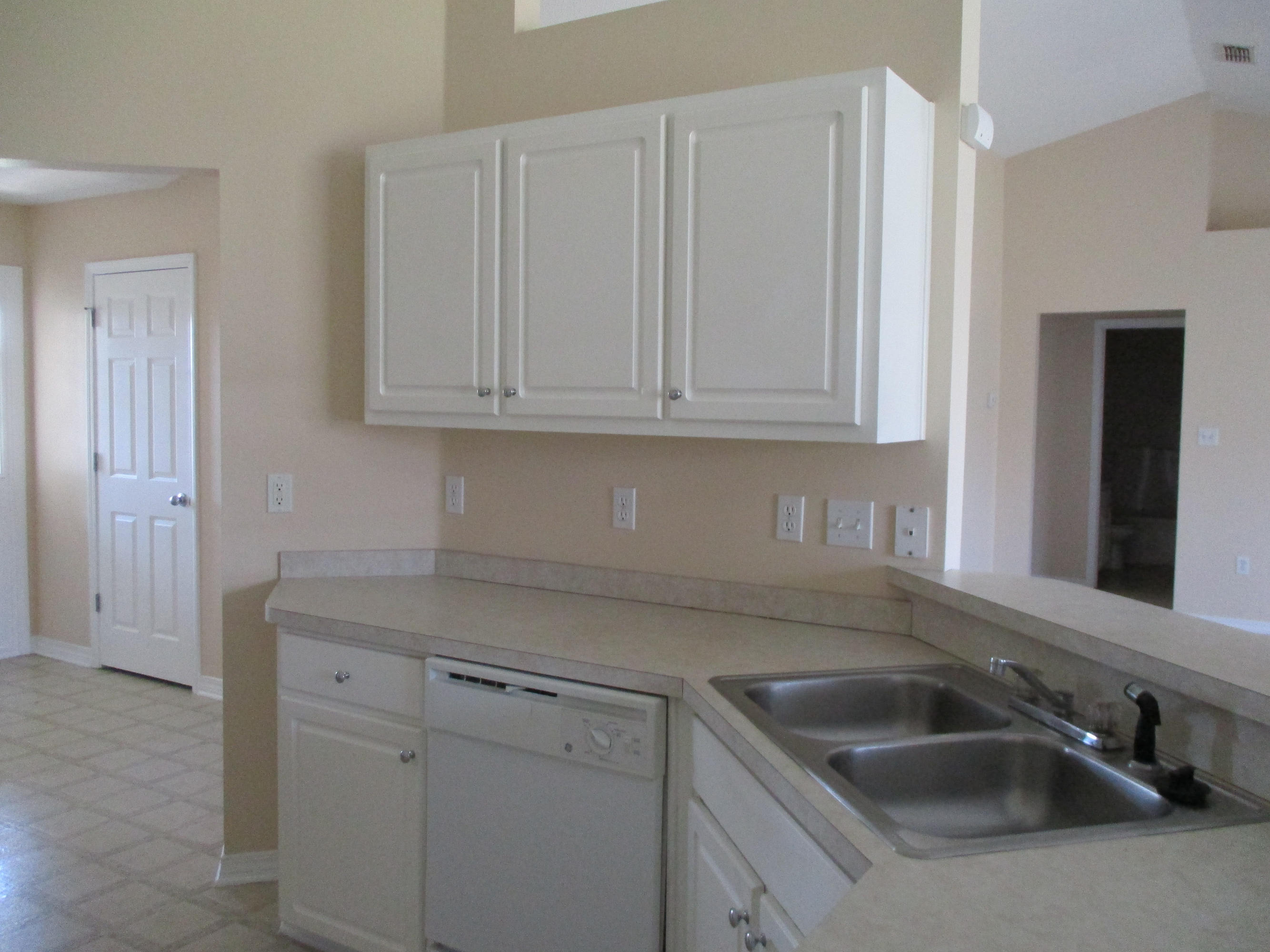 IRON GATE SUBD PHASE II - Residential Lease