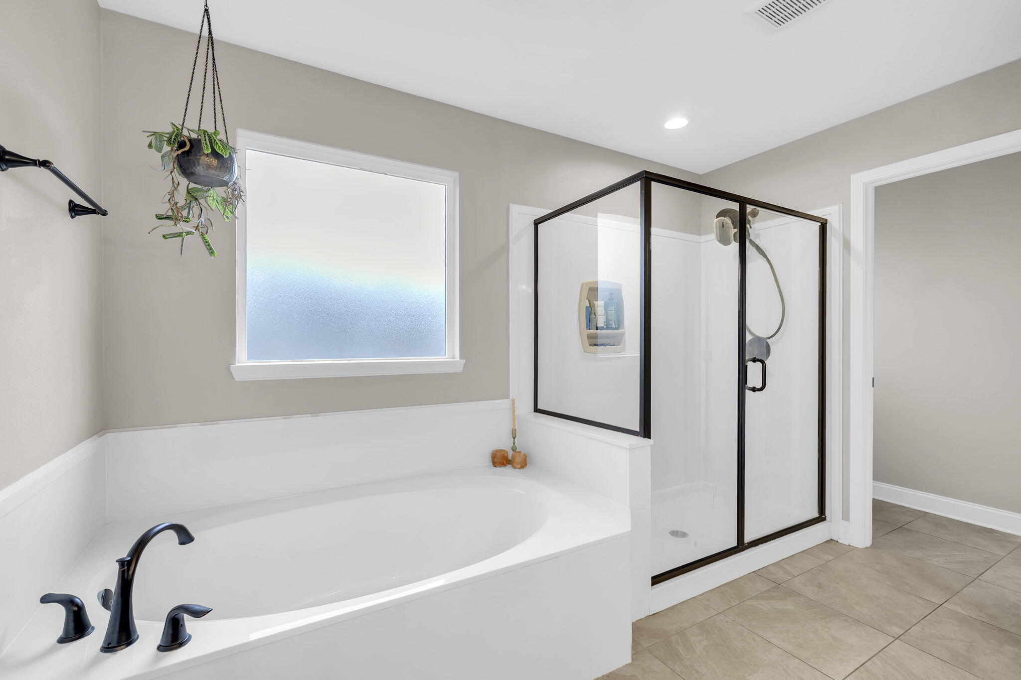 WINTHROP PLACE 1ST ADD LOT 10 BLK C - Residential