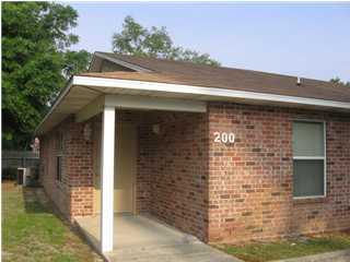 CLASSIC MANOR - Residential Lease
