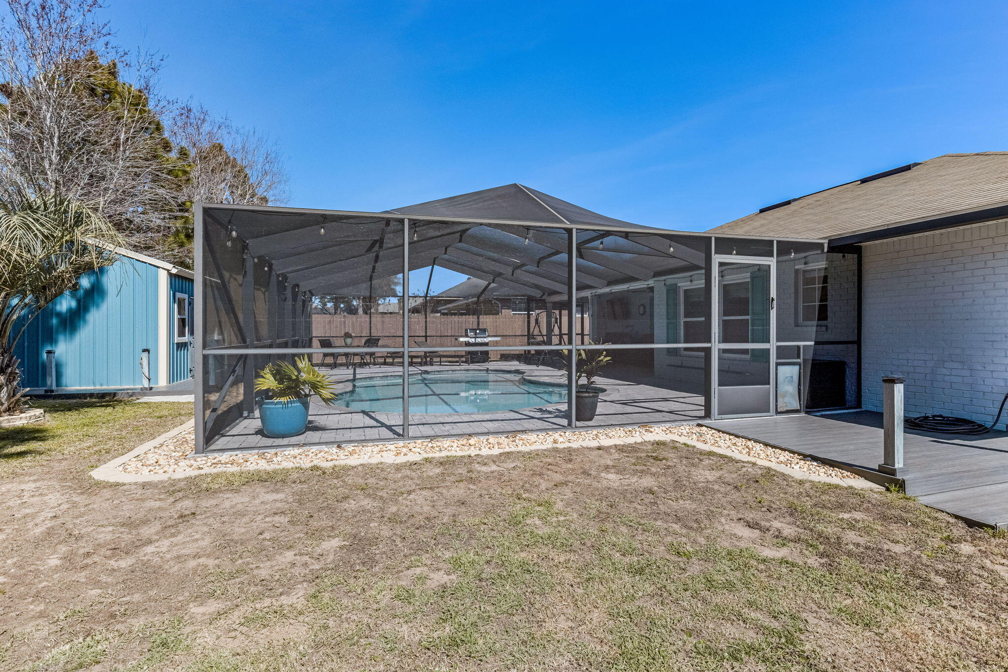 QUAYSIDE VILLAGE PH III - Residential