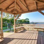 BAYSIDE - Residential