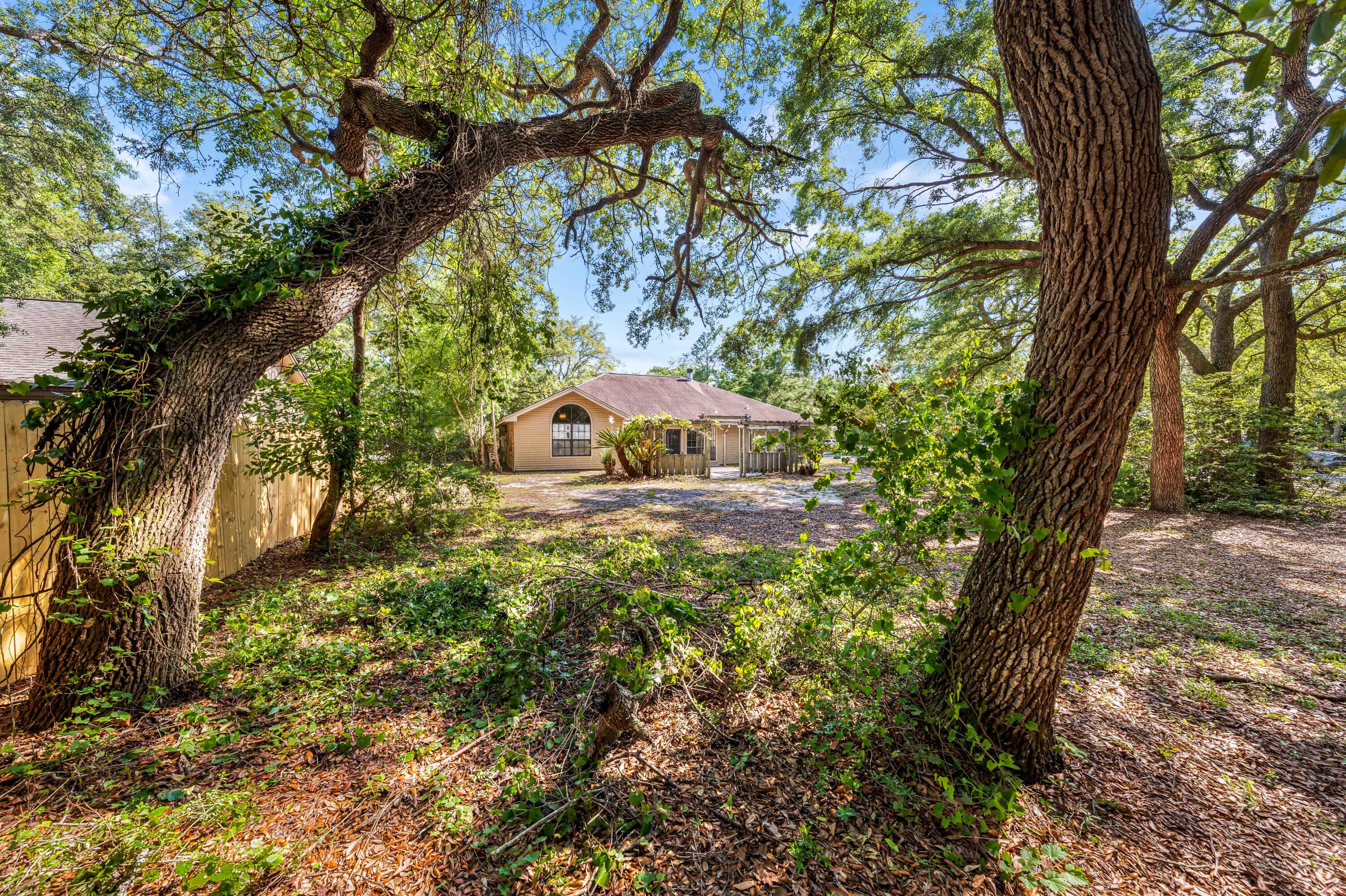 WOODLANDS - Residential