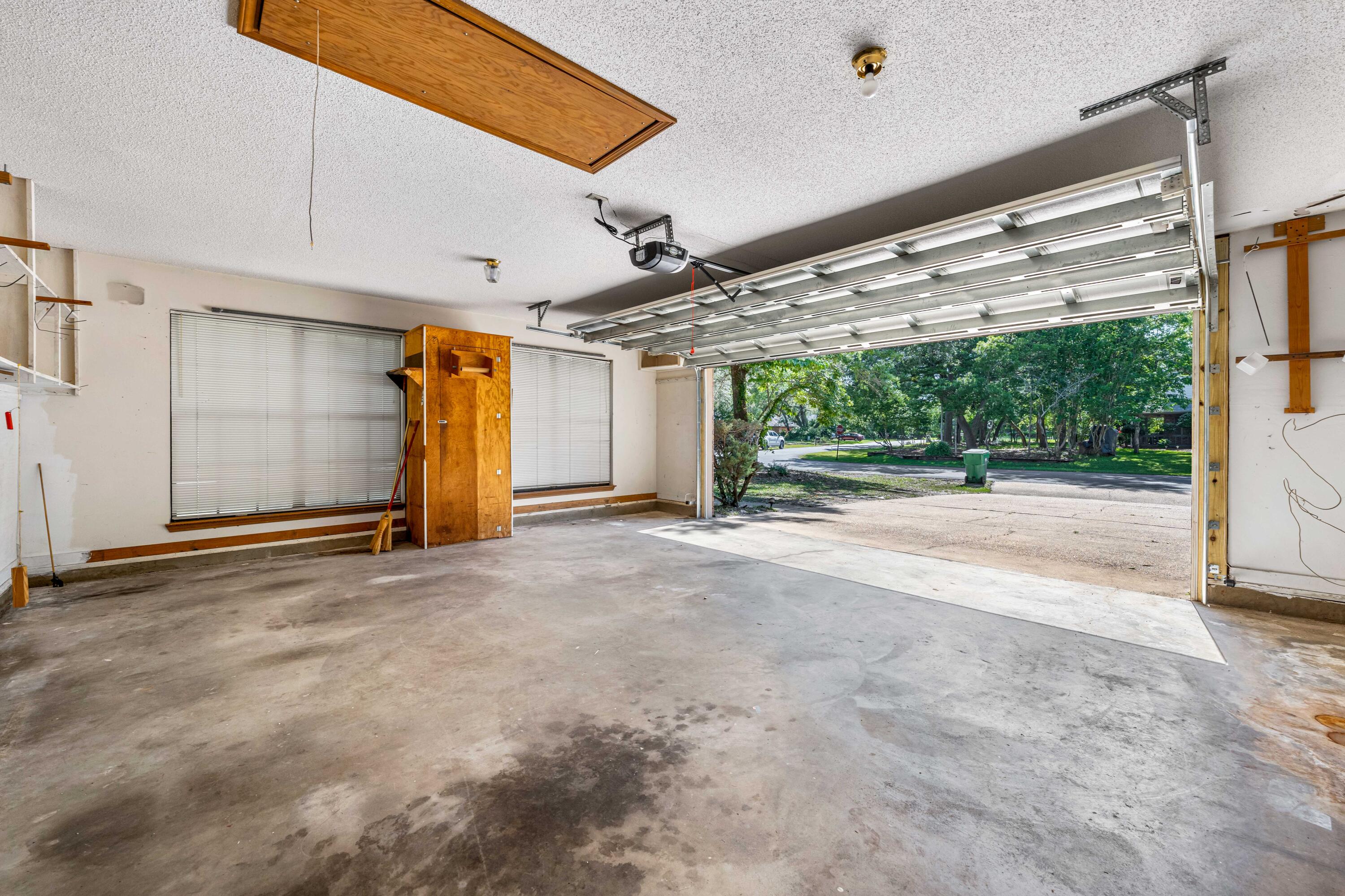 WOODLANDS - Residential
