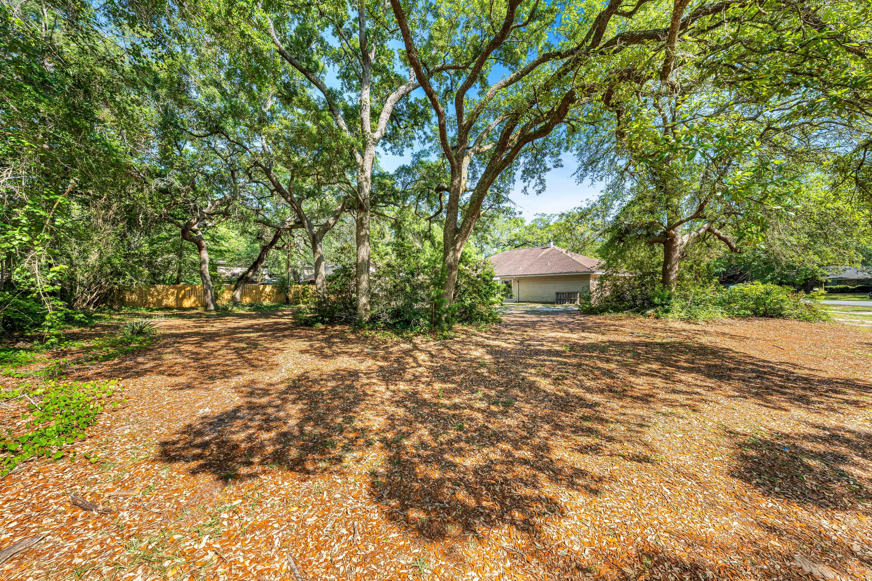 WOODLANDS - Residential