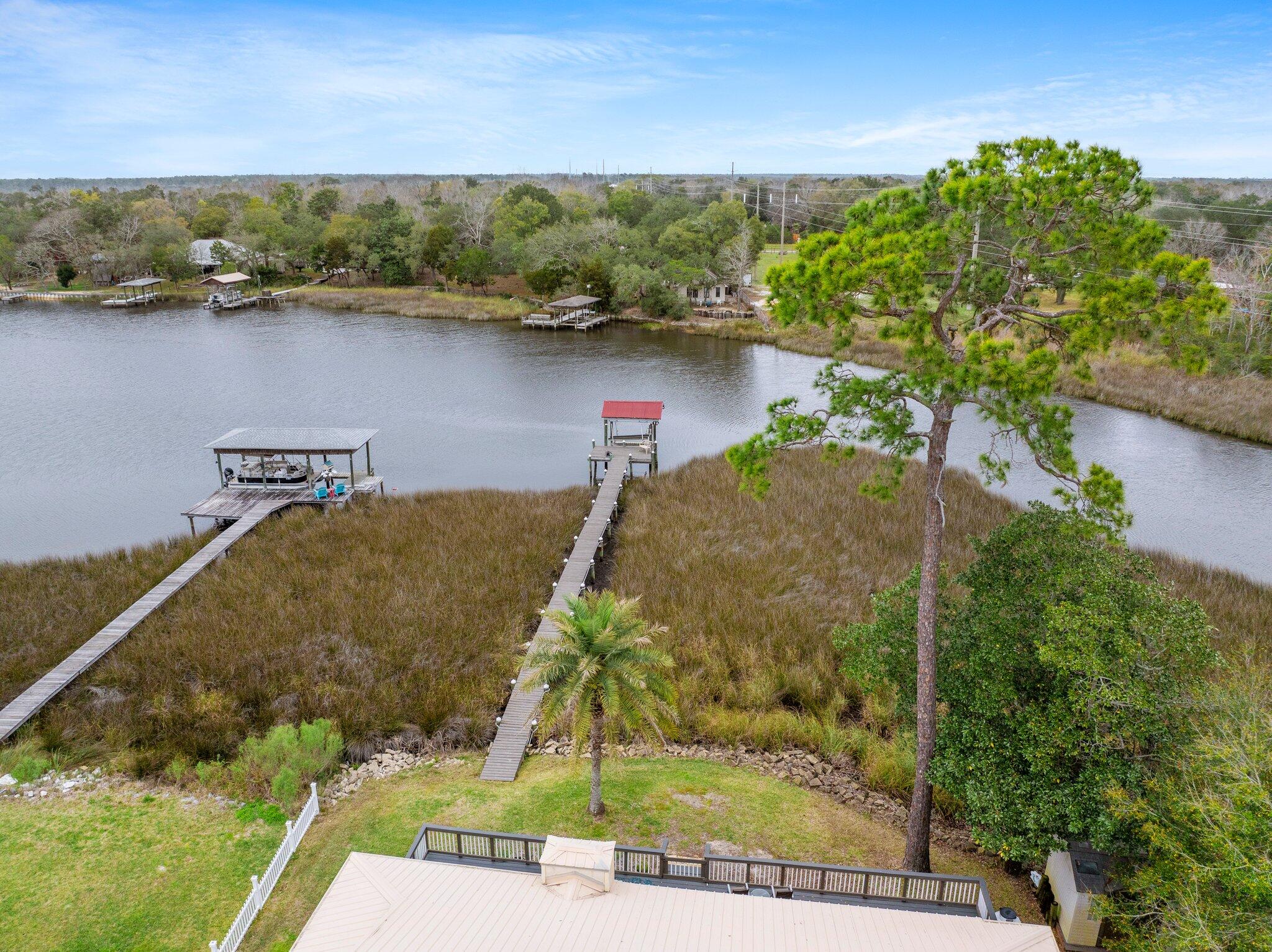 MOSSY COVE - Residential
