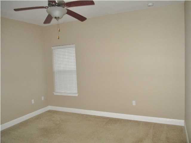 ROLLING RIDGE - Residential Lease