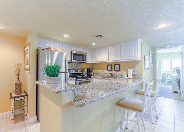 HOLIDAY SURF & RACQUET CLUB - Residential