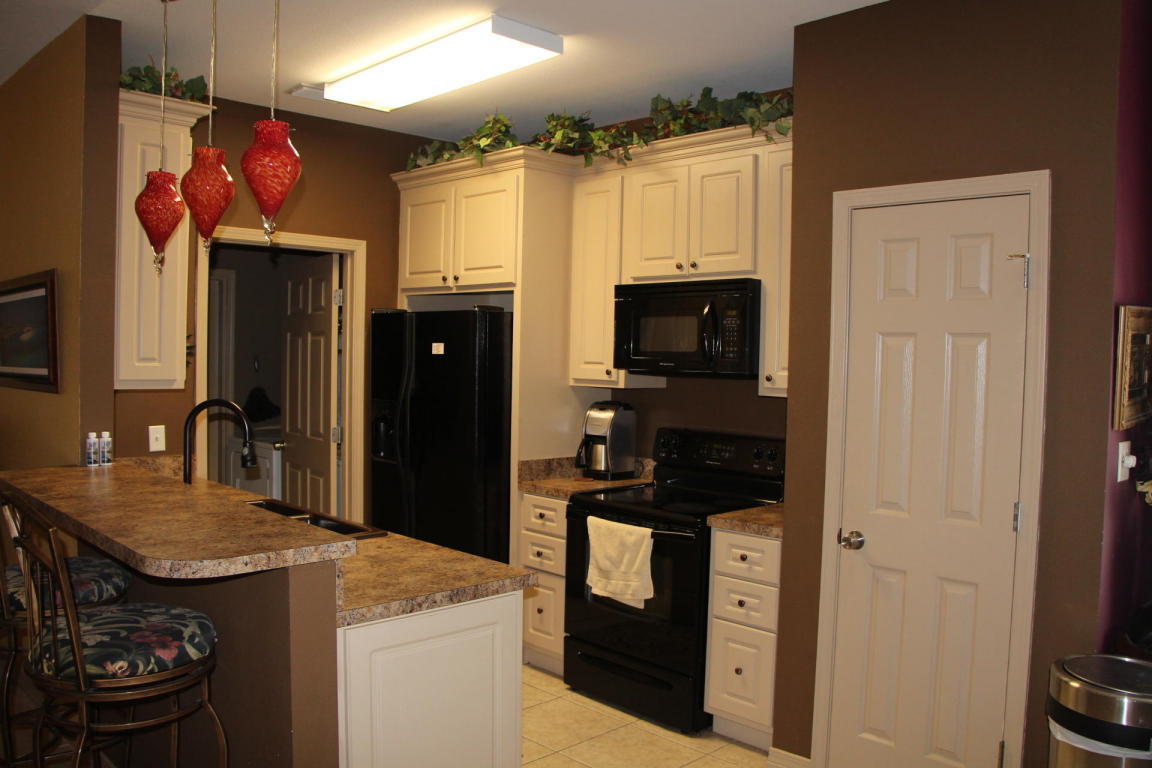 CALHOUN 2ND ADDN REV - Residential Lease