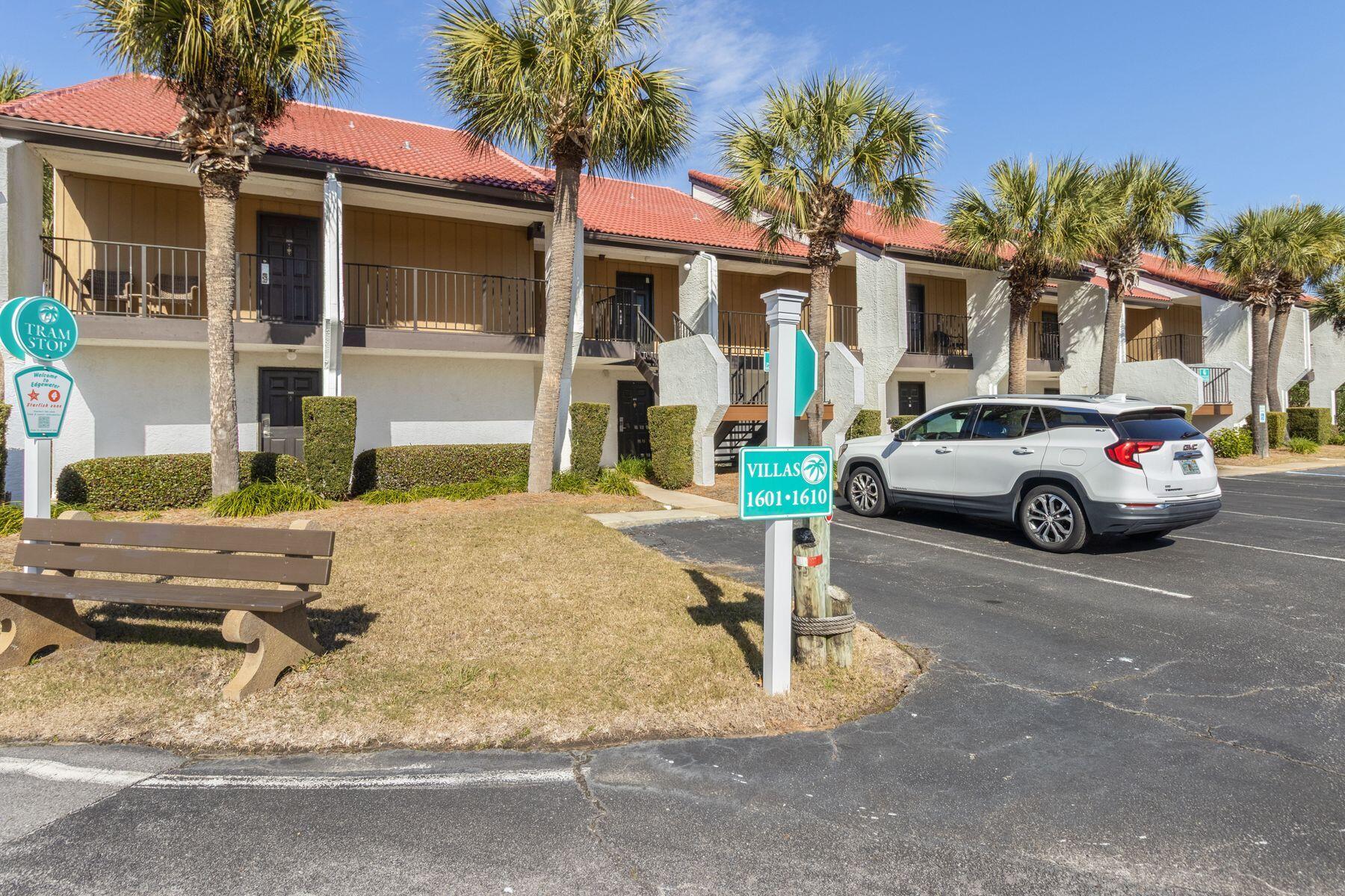 Edgewater golf villa 111 - Residential