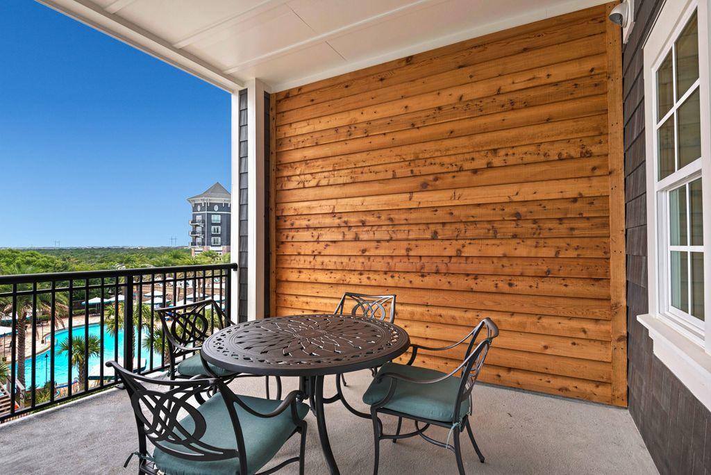 HENDERSON LOFTS - Residential