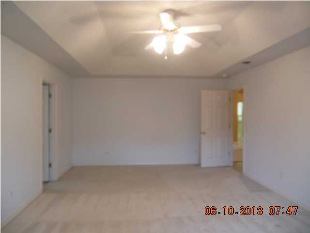 HIDDEN CREEK - Residential Lease
