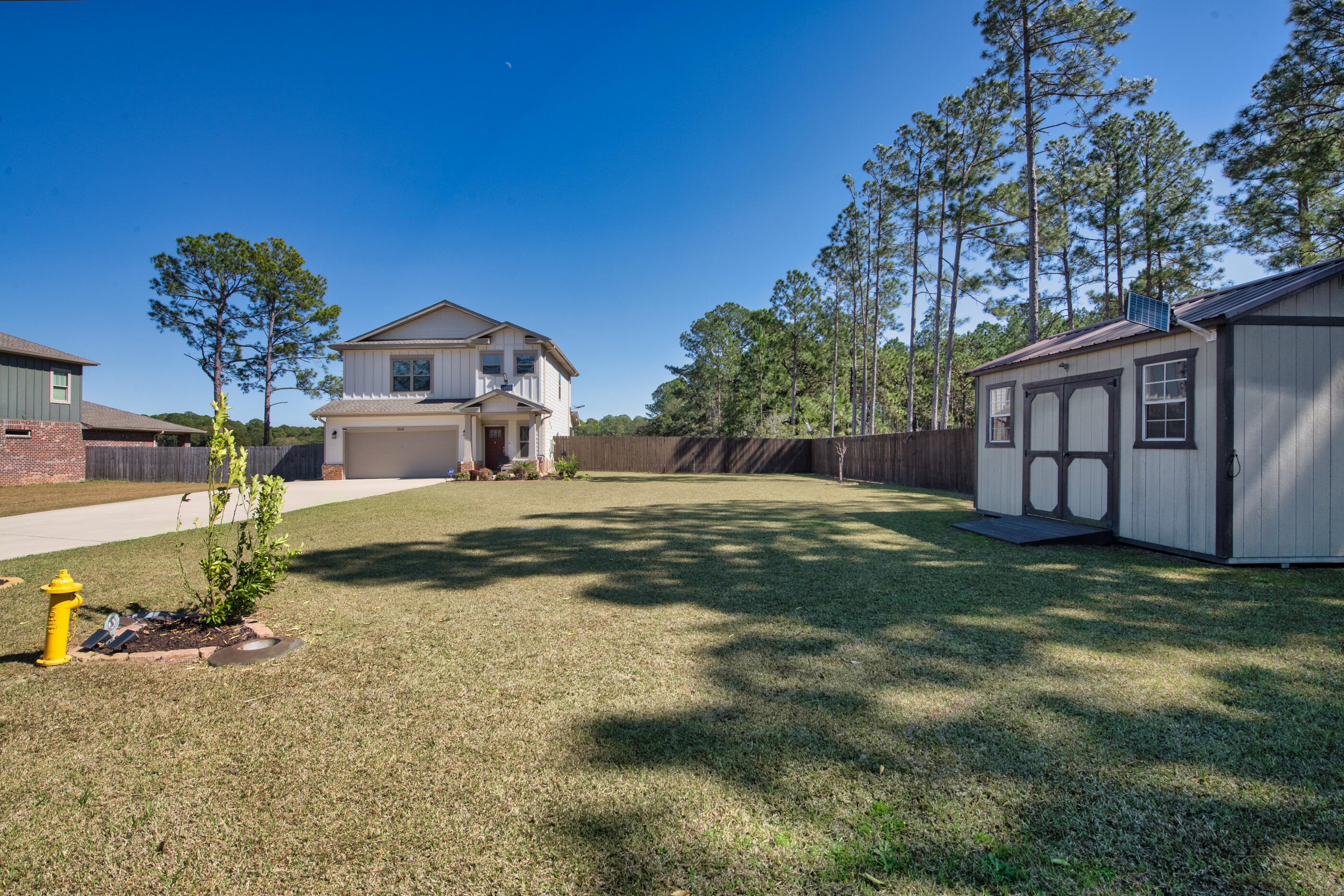 LOVEWOOD - Residential
