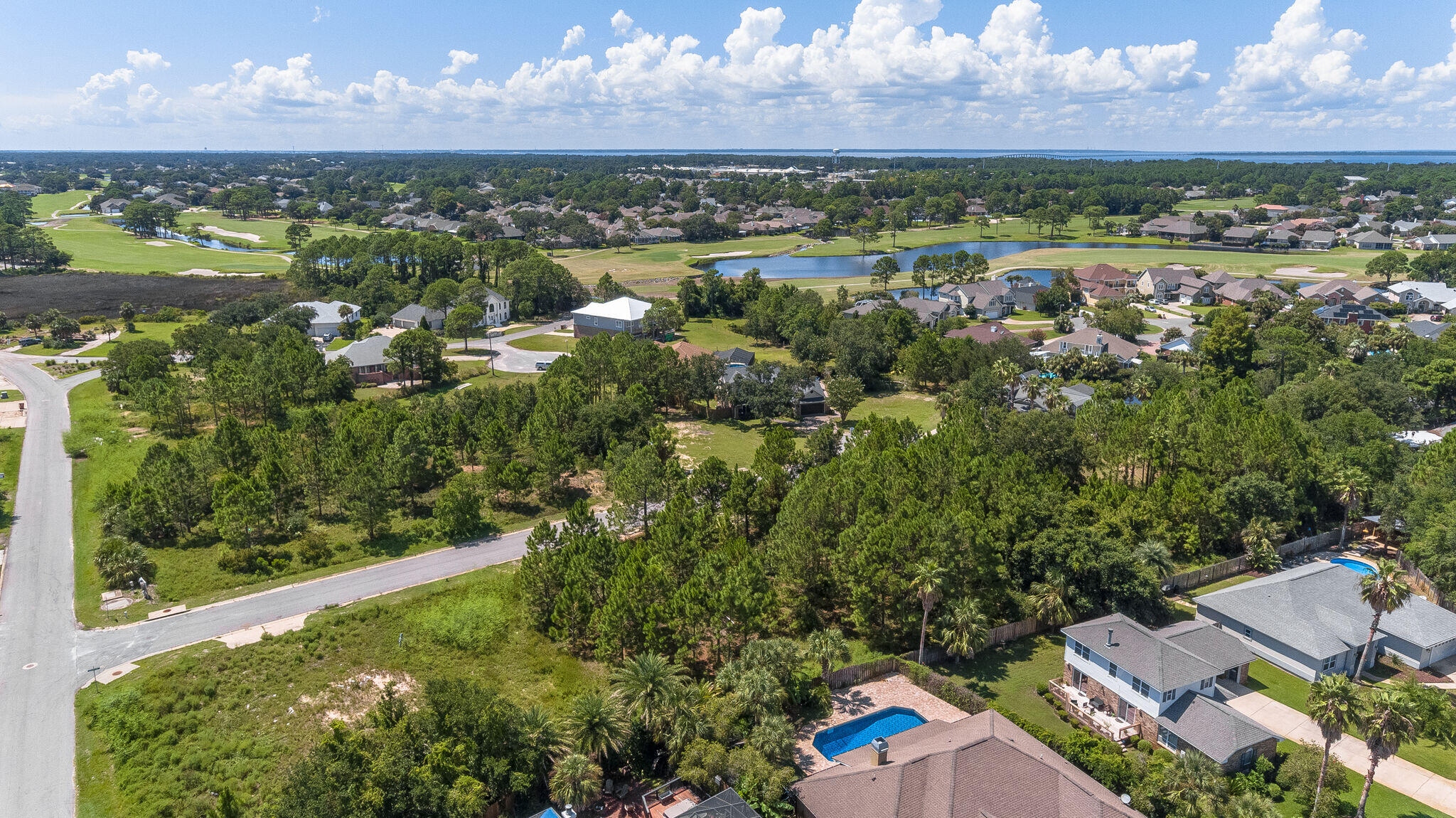 TIGER POINT - Land