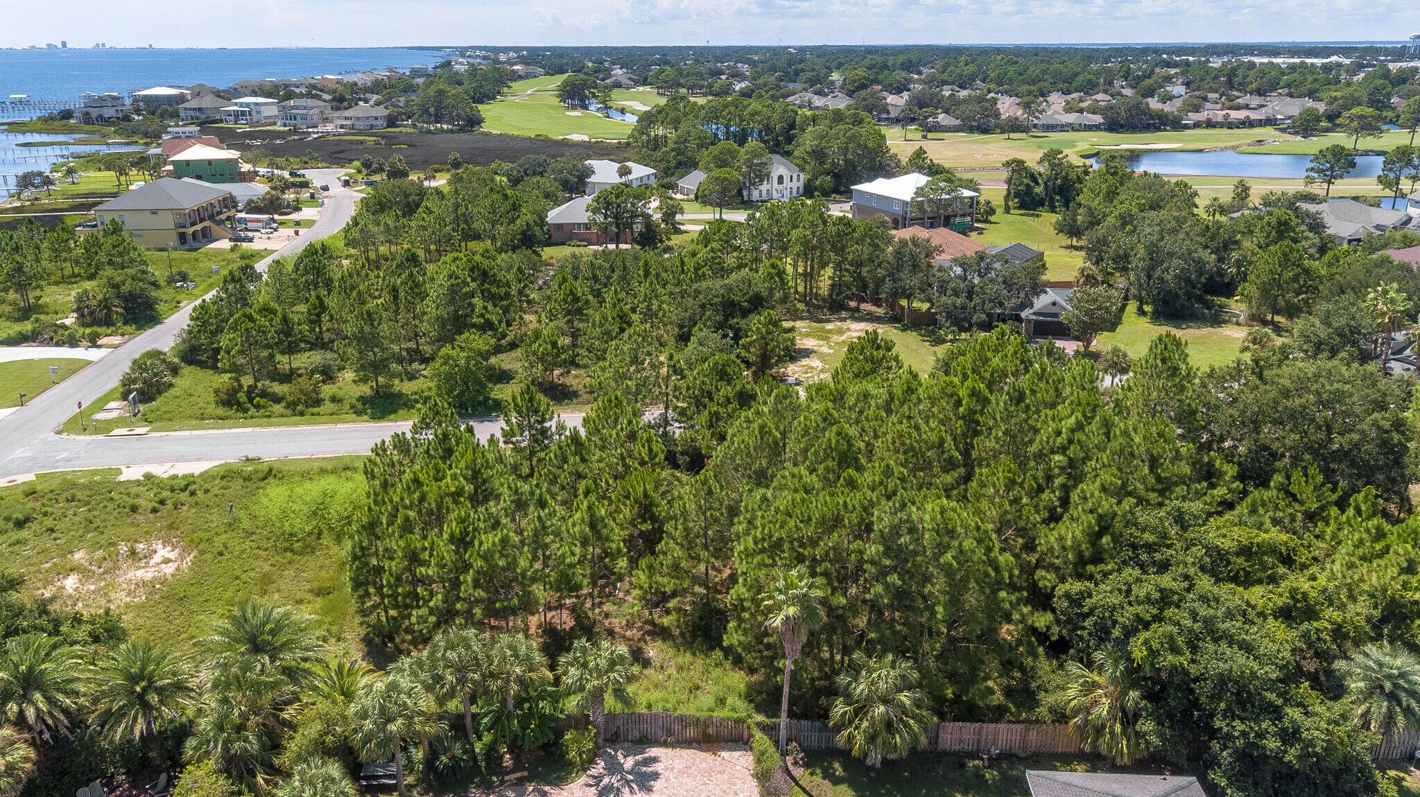 TIGER POINT - Land