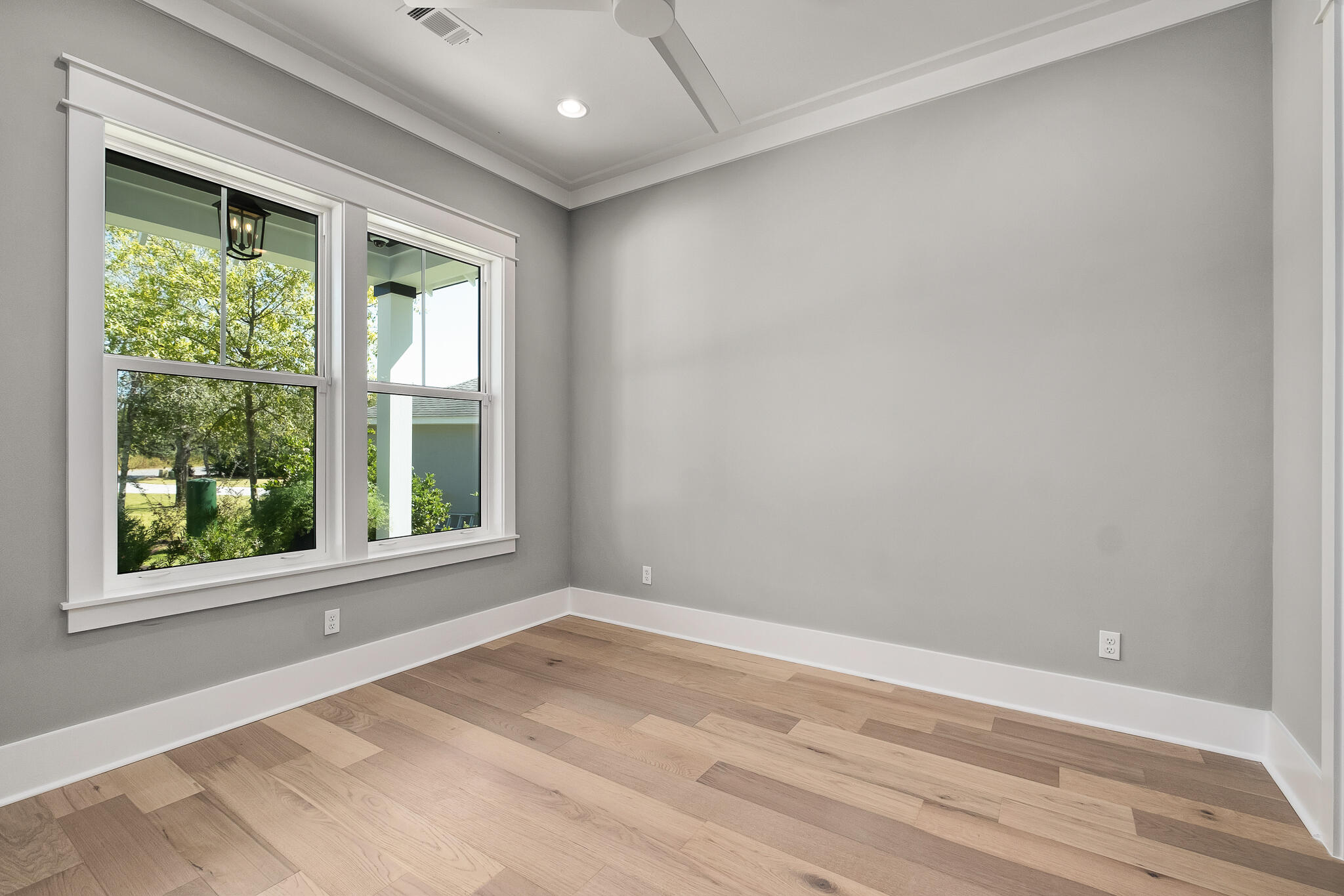 COUNTRY CLUB ESTATES PH 2 - Residential