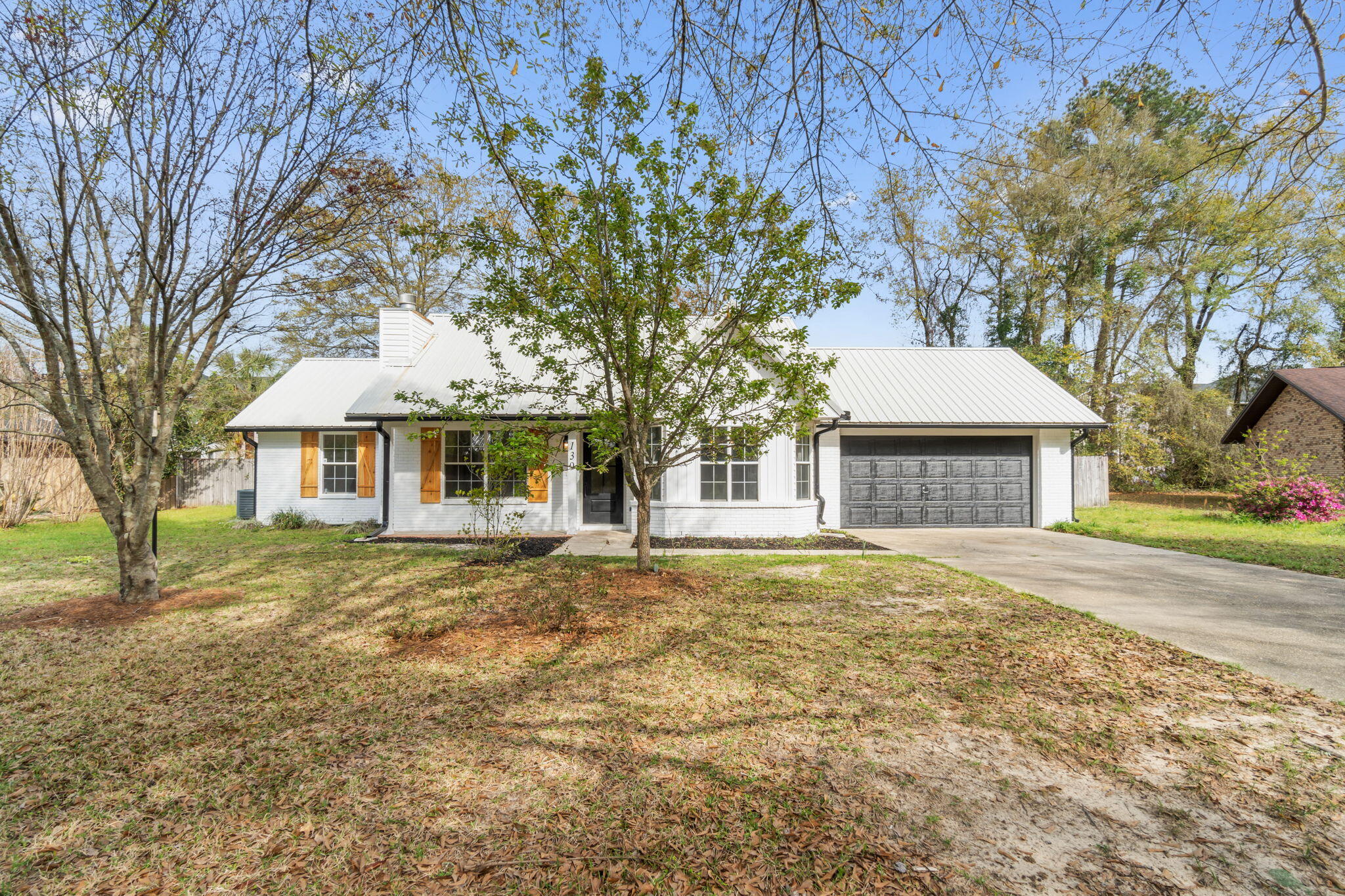 DOGWOOD ESTATES - Residential