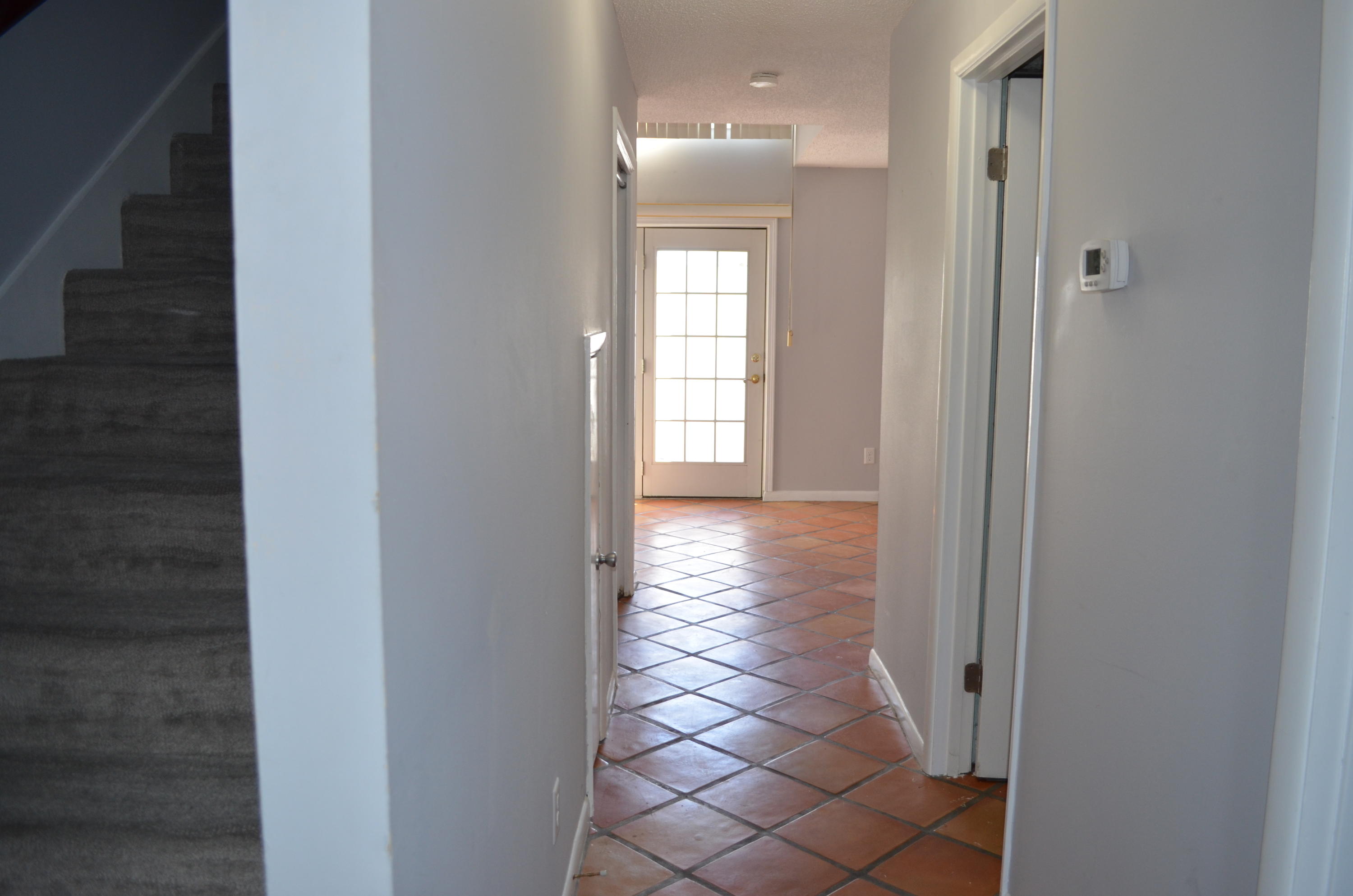 CASA DEL MAR - Residential Lease