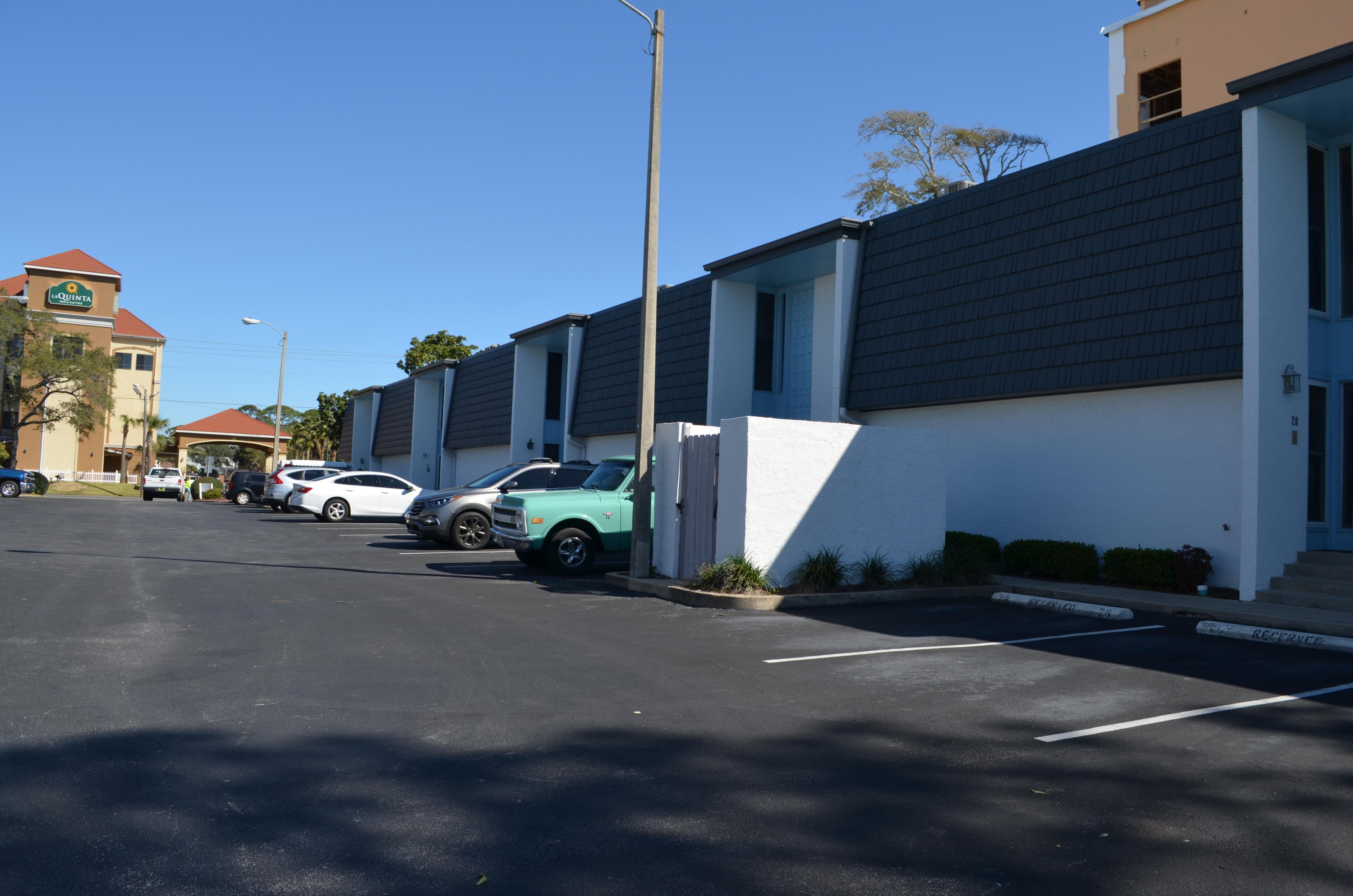 CASA DEL MAR - Residential Lease