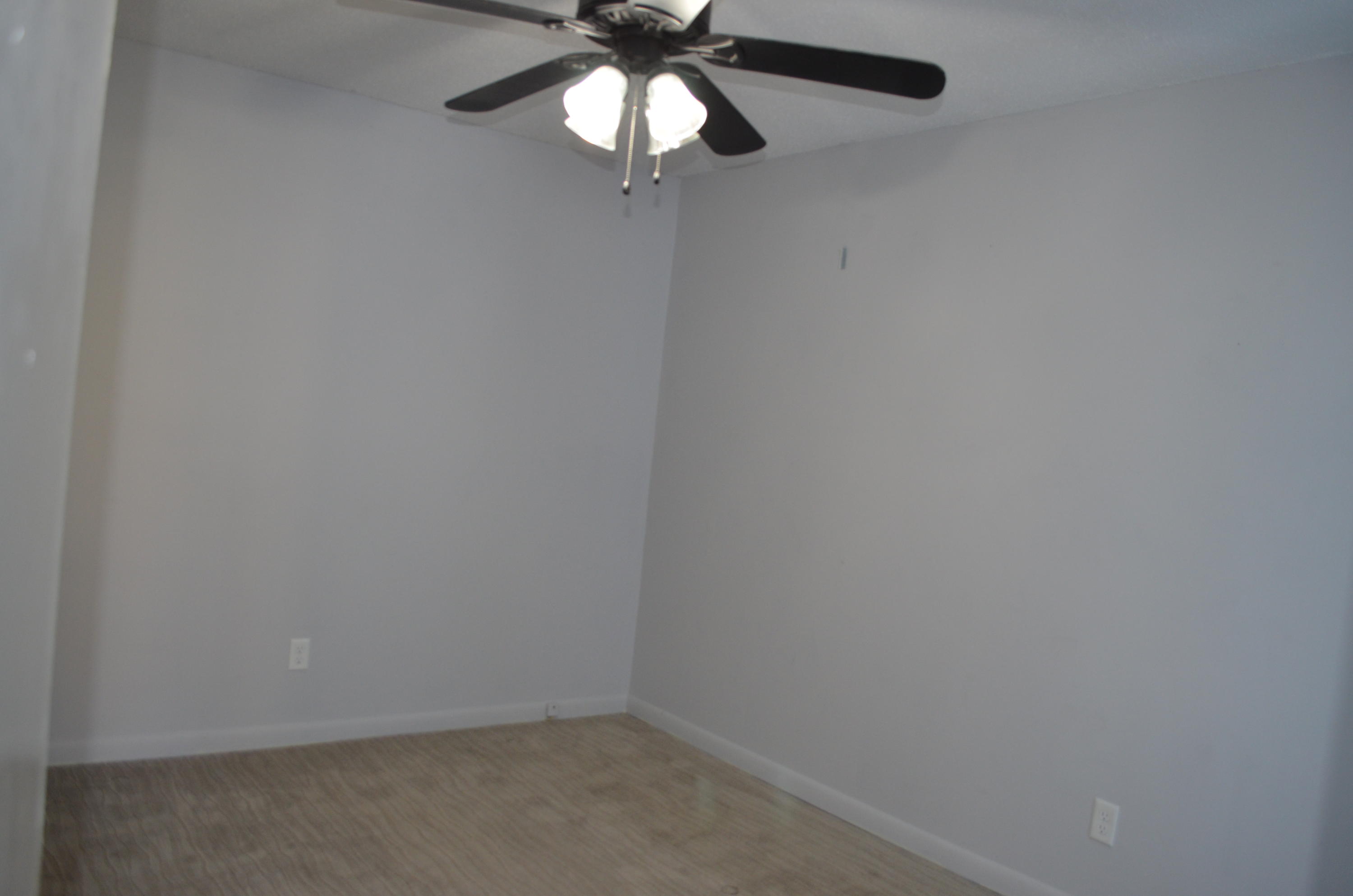 CASA DEL MAR - Residential Lease