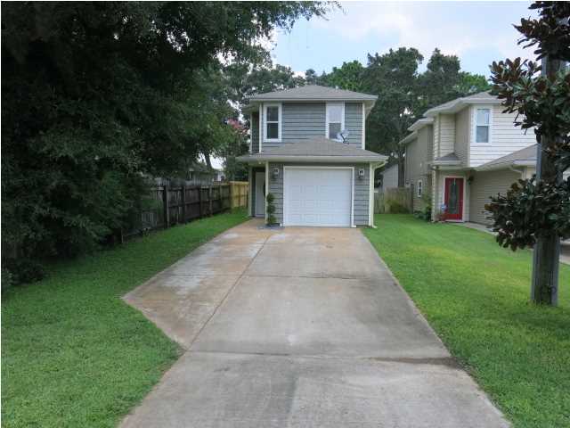 PORT DIXIE - Residential Lease
