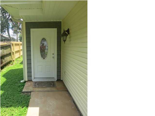 PORT DIXIE - Residential Lease
