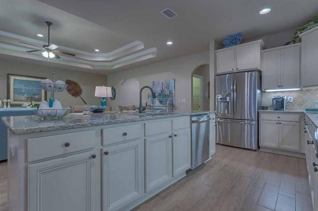 HAMMOCK BAY - Residential