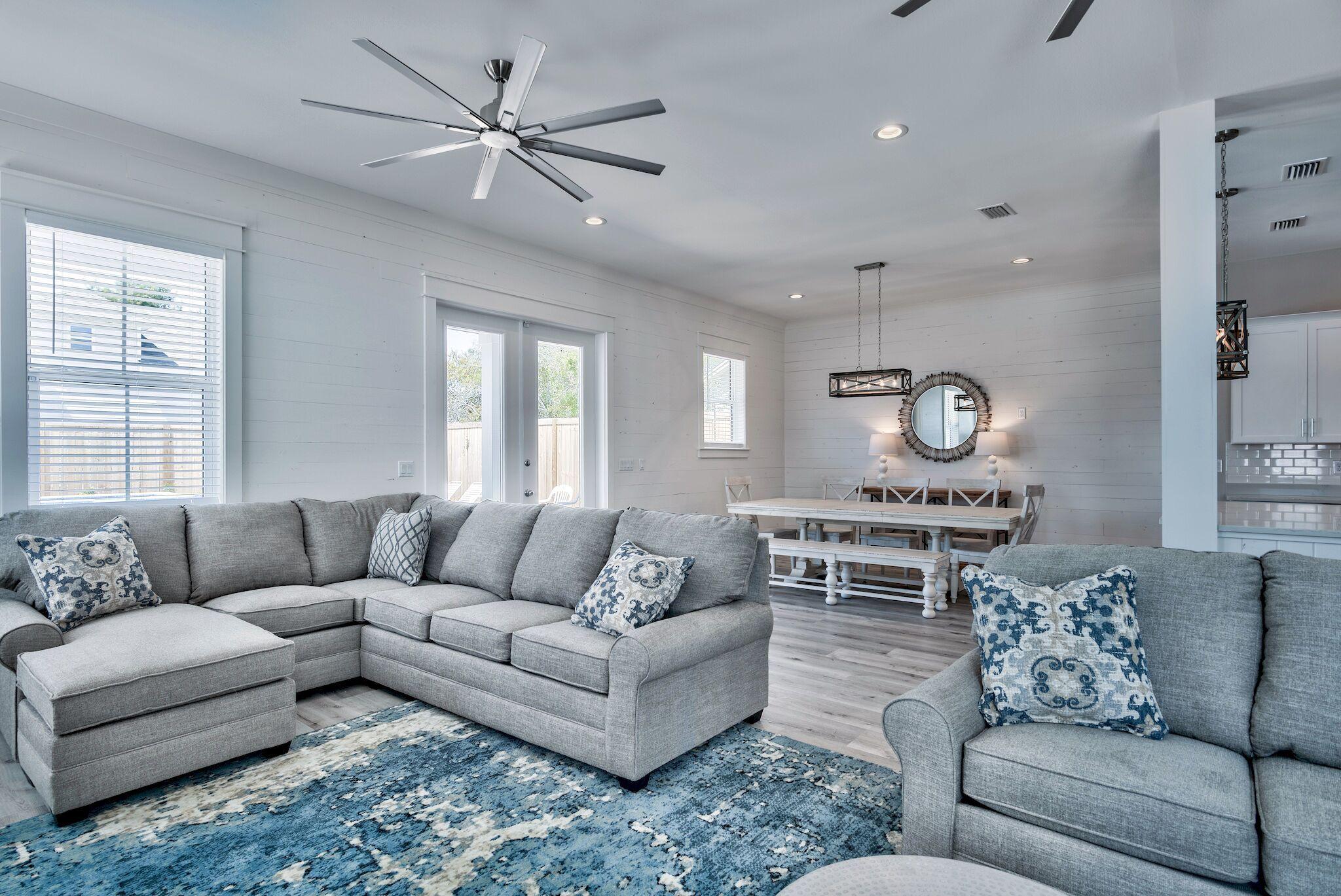 CRYSTAL BEACH - Residential