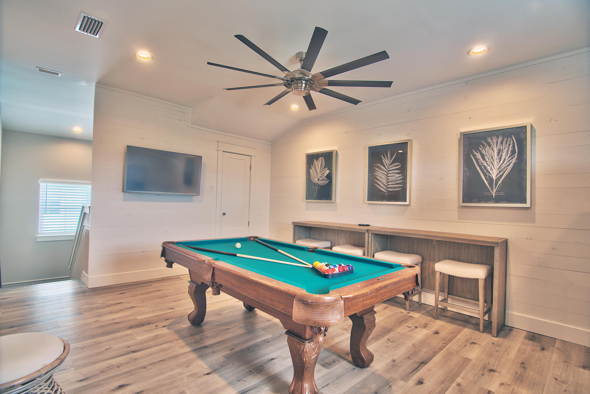 CRYSTAL BEACH - Residential