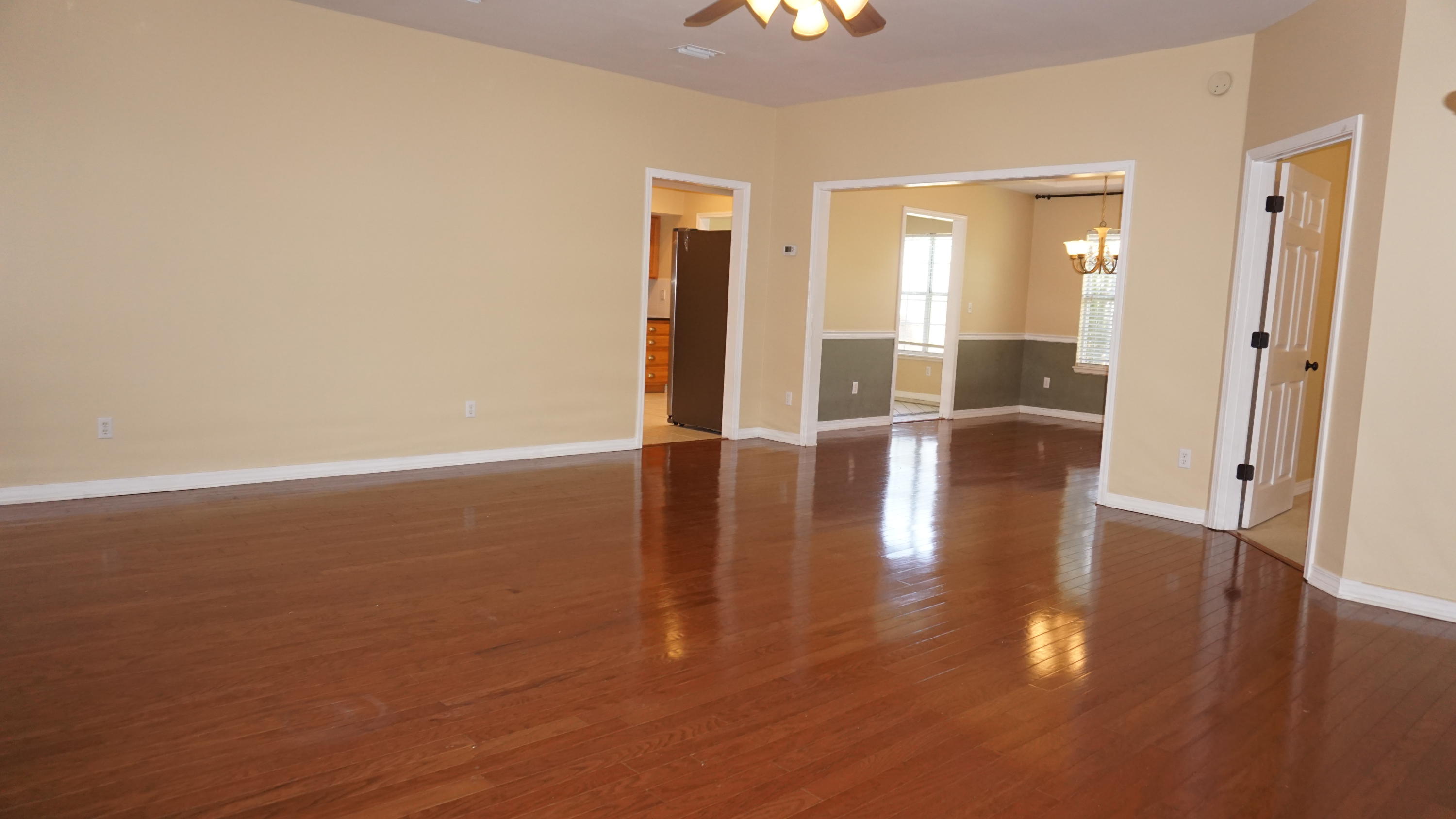 ROCKY BAYOU COUNTRY CLUB ESTATES 9 - Residential Lease