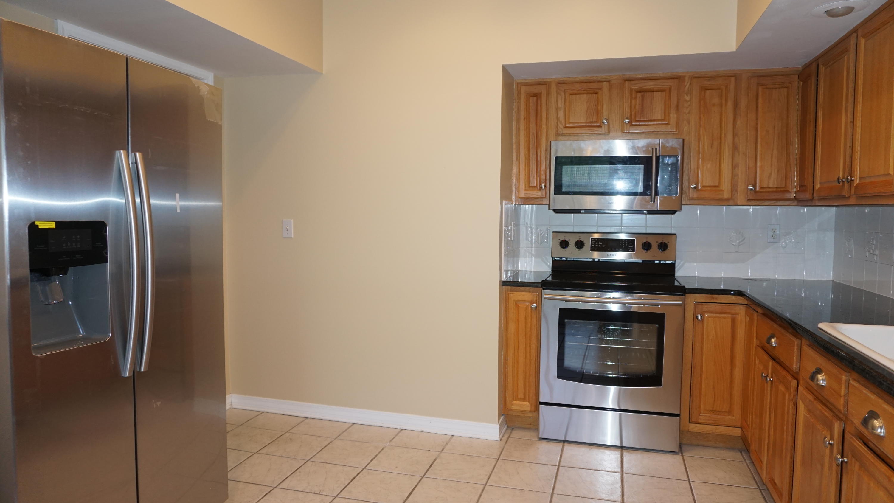 ROCKY BAYOU COUNTRY CLUB ESTATES 9 - Residential Lease