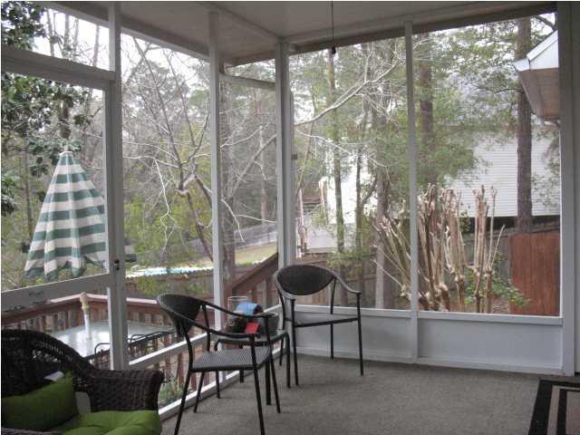 ROCKY BAYOU COUNTRY CLUB ESTATES 9 - Residential Lease