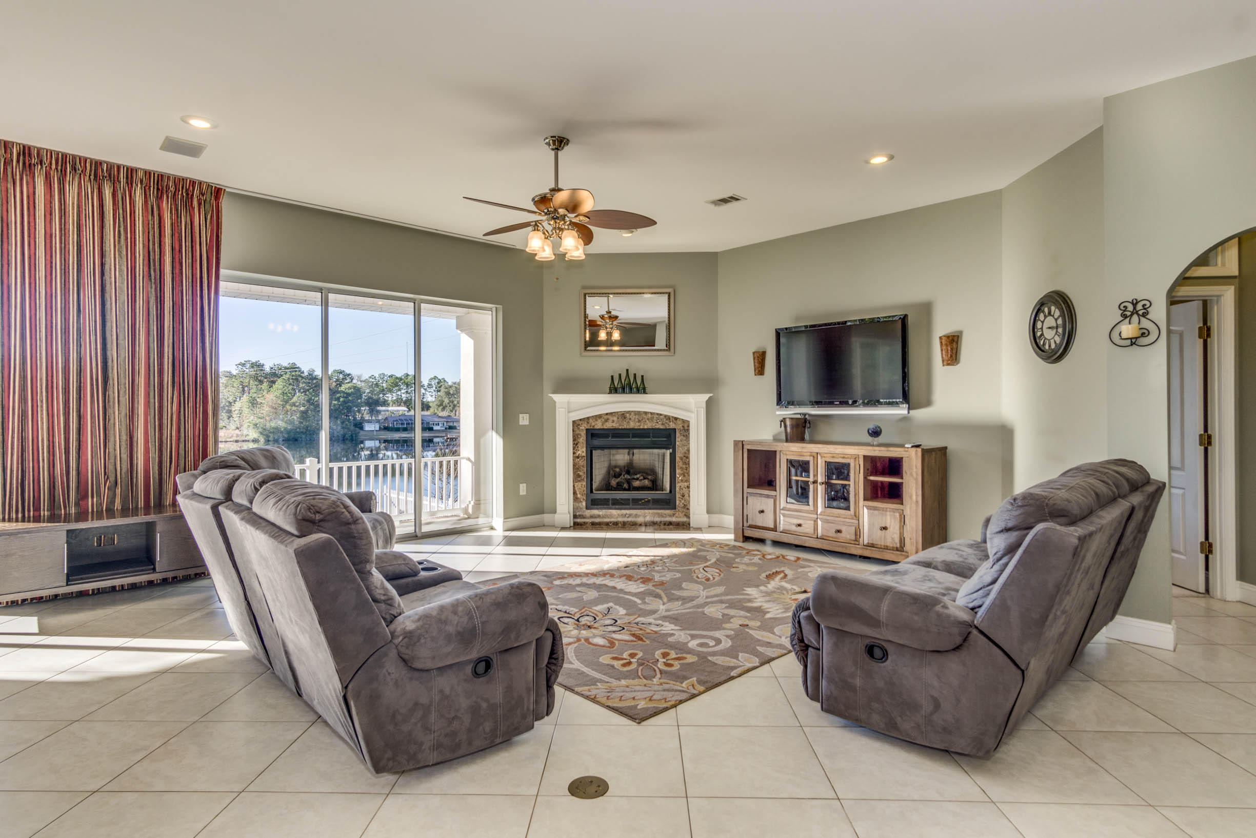 MEADOW LAKE ESTATES - Residential