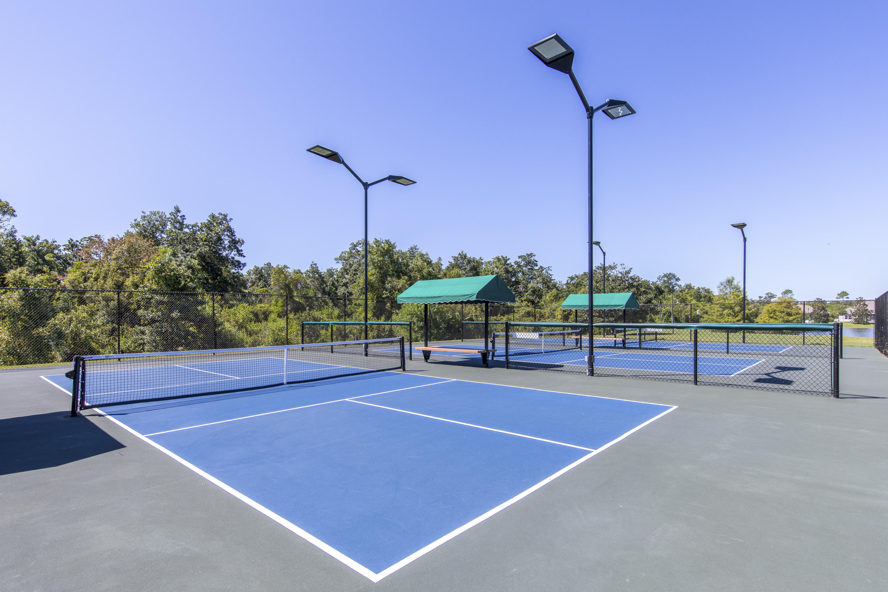 HAMMOCK BAY - Residential
