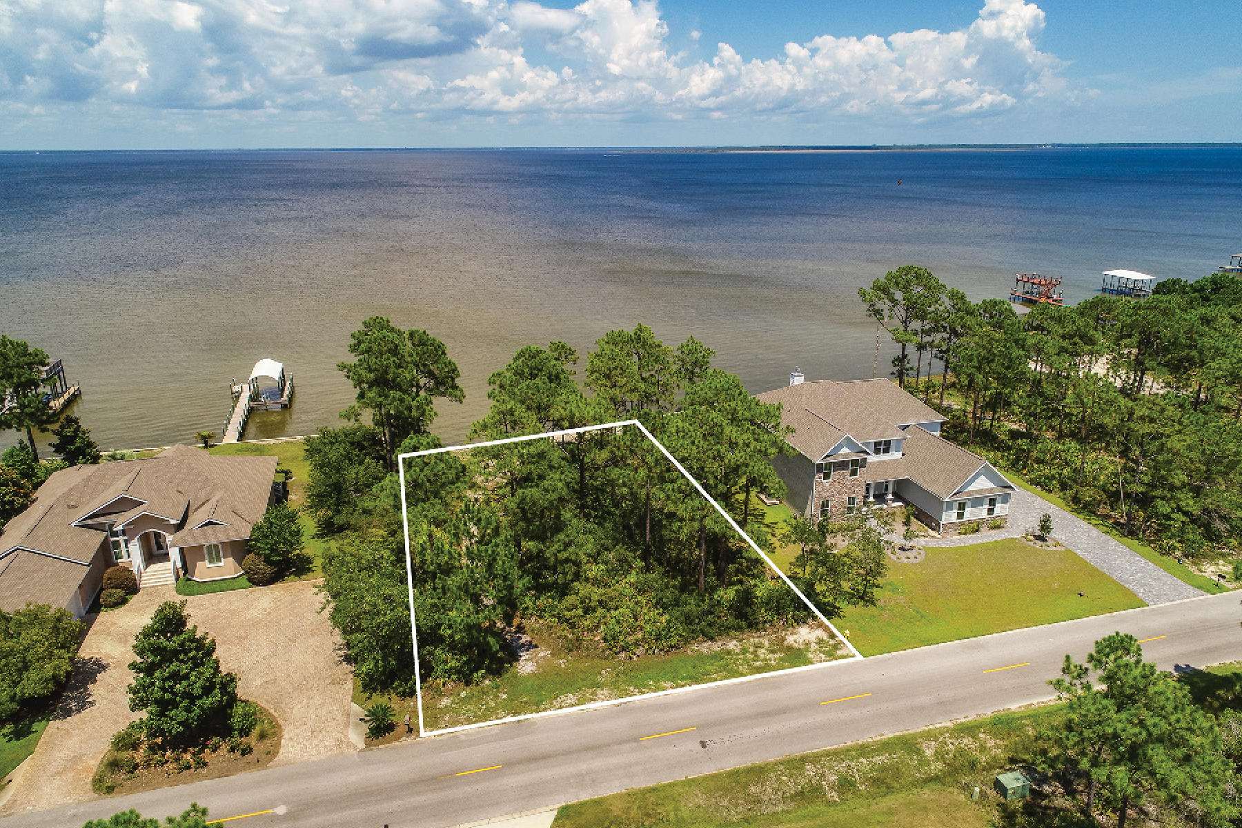 DRIFTWOOD ESTATES - Land