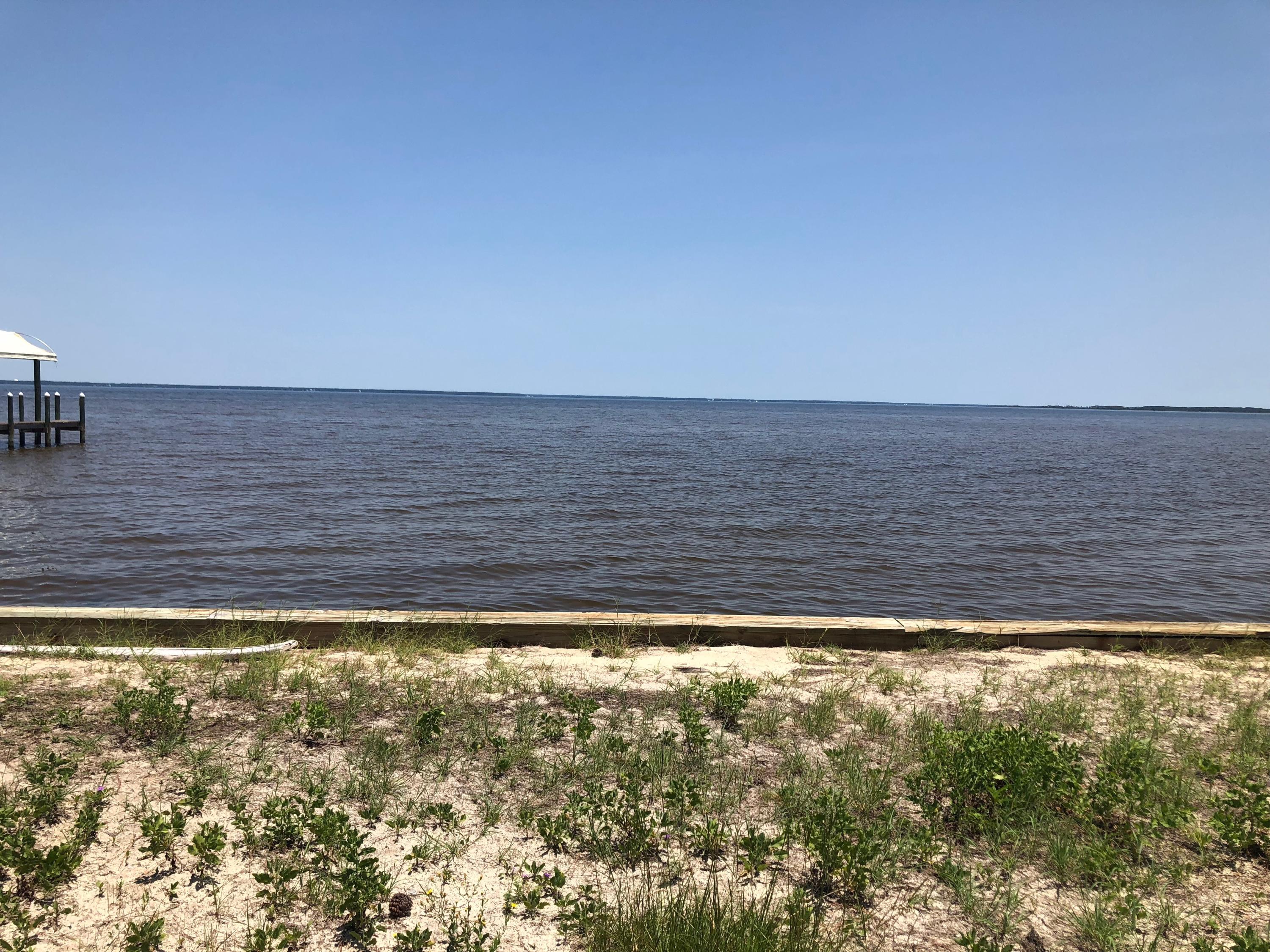DRIFTWOOD ESTATES - Land