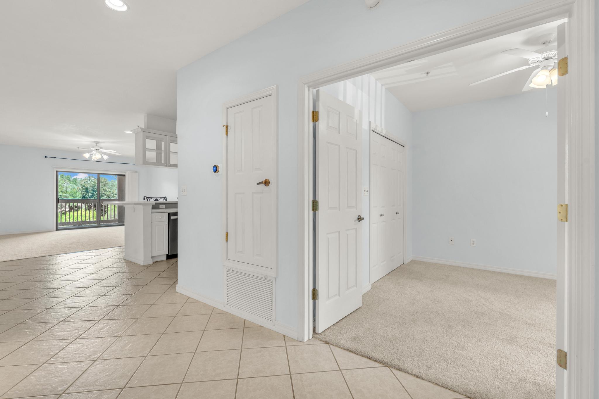 LAKESIDE CONDO AT BLUEWATER BAY - Residential Lease